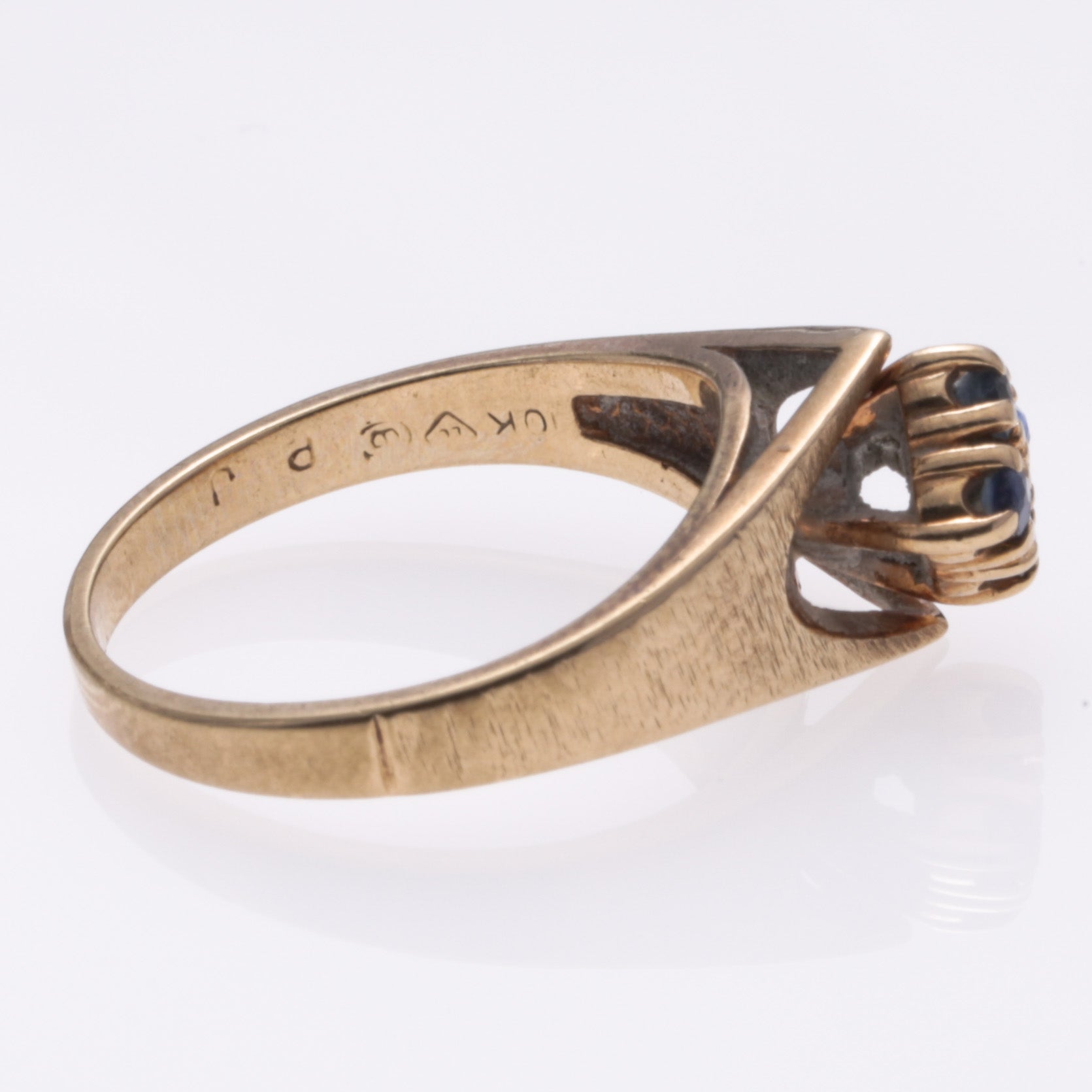 10k Yellow Gold Sapphire Ring | 0.16ctw | SZ 5.75