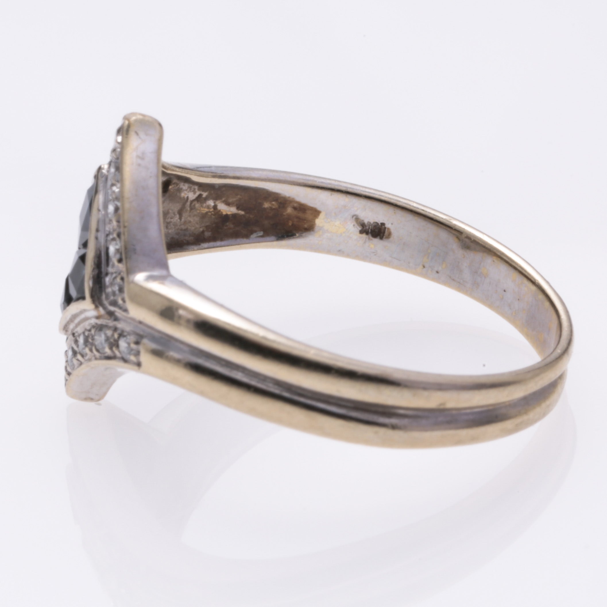 18K White Gold Sapphire and Diamond Ring | 0.38ct, 0.18ctw | SZ 6.75