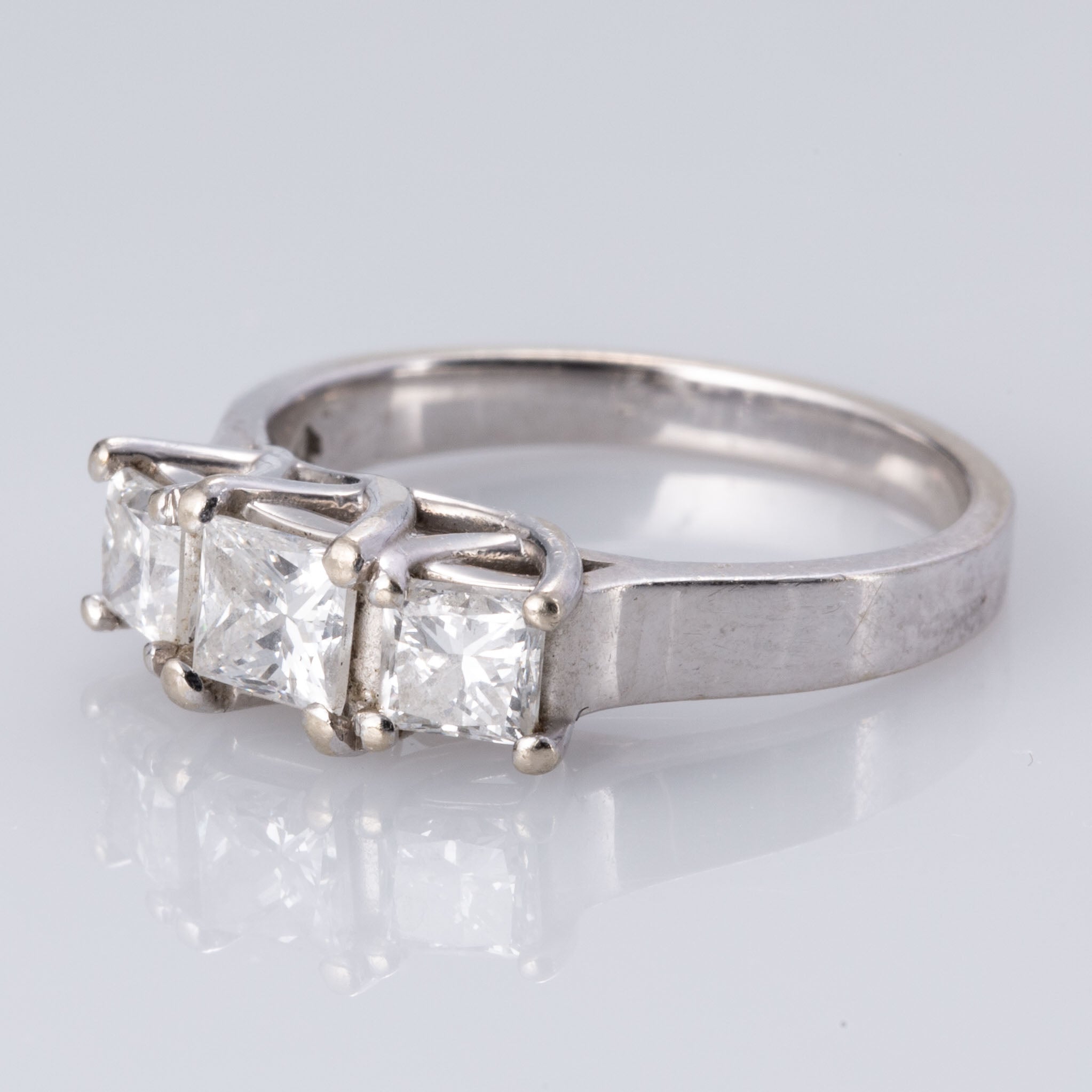 14K White Gold Trio Diamond Ring | 0.92 ctw | SZ 5.5 |