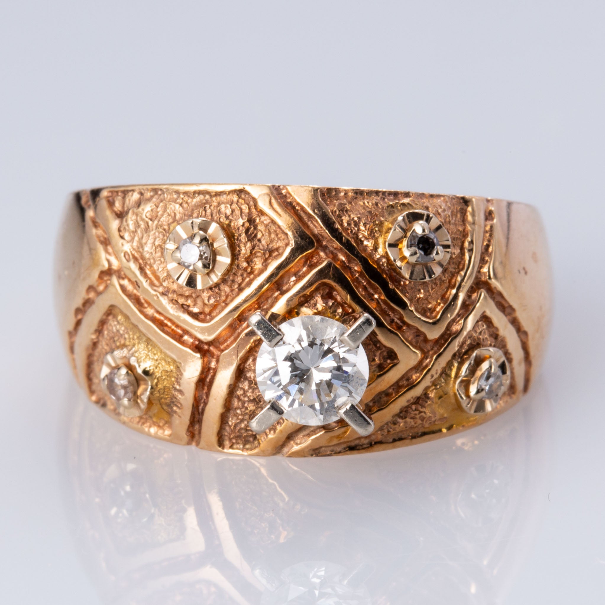 10K Yellow and White Gold Diamond Ring | 0.39 ctw | SZ 8 |