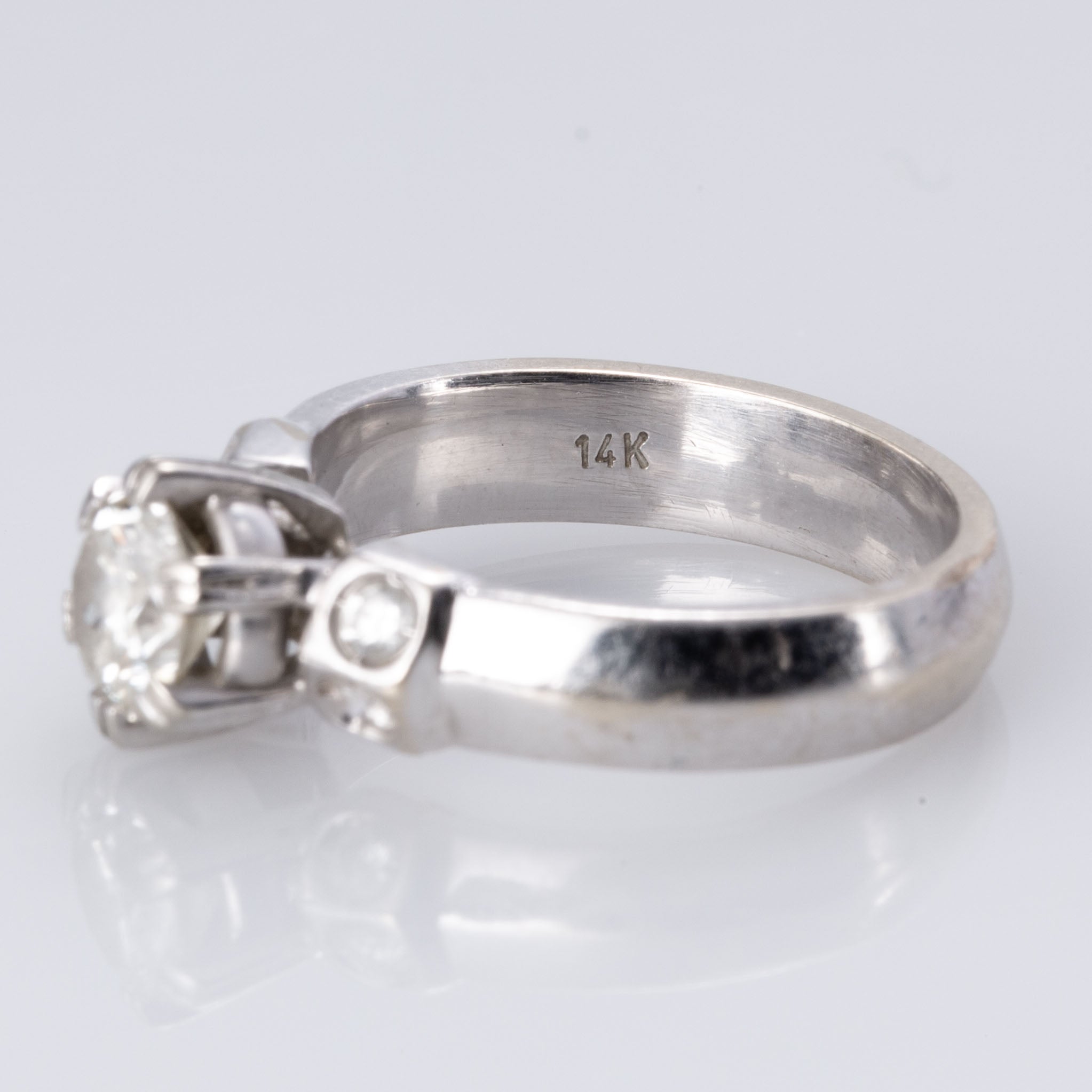 14K White Gold Diamond Ring | 0.77 ctw | SZ 4.5 |
