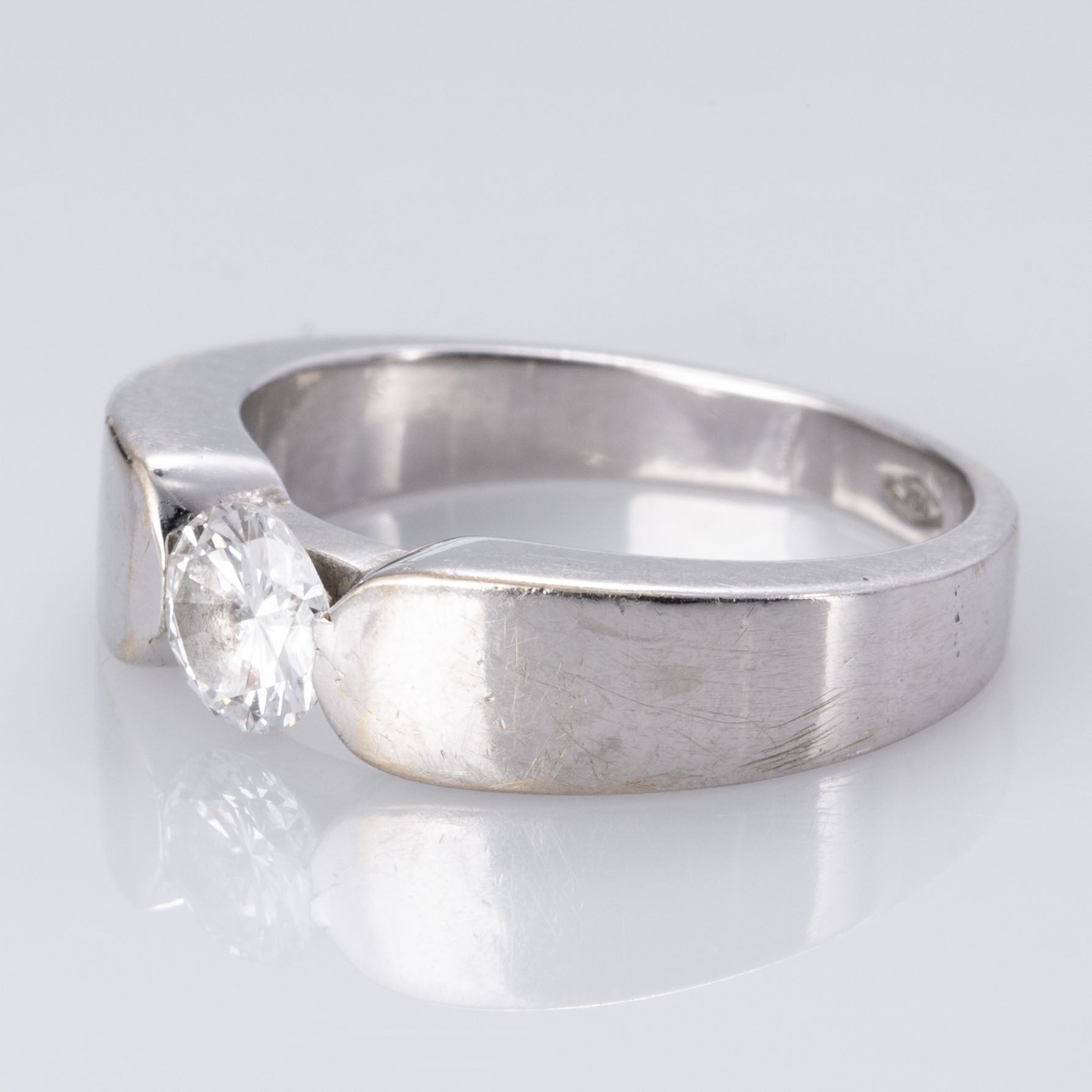 18K White Gold Diamond Ring | 0.47 ct | SZ 5.25 |