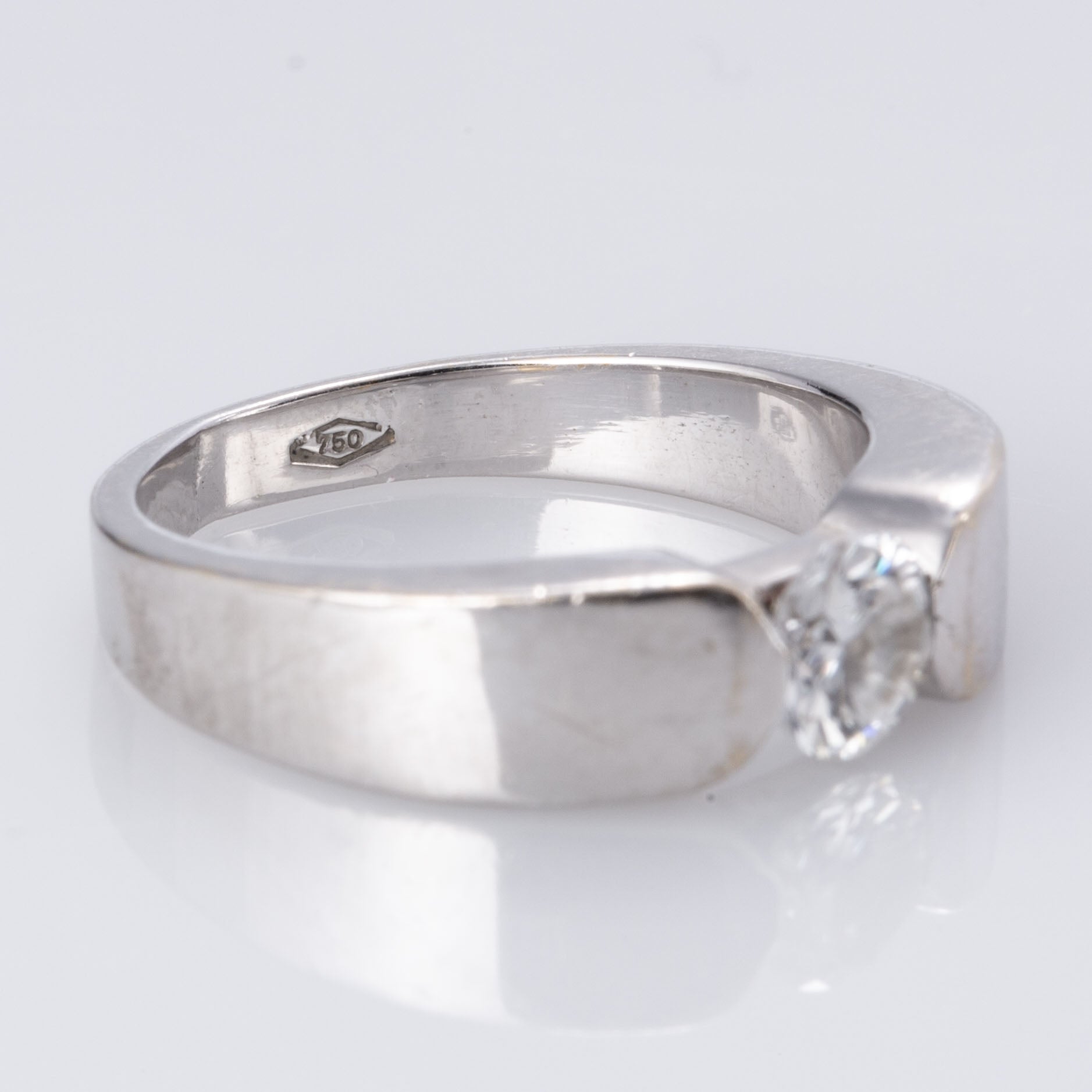 18K White Gold Diamond Ring | 0.47 ct | SZ 5.25 |