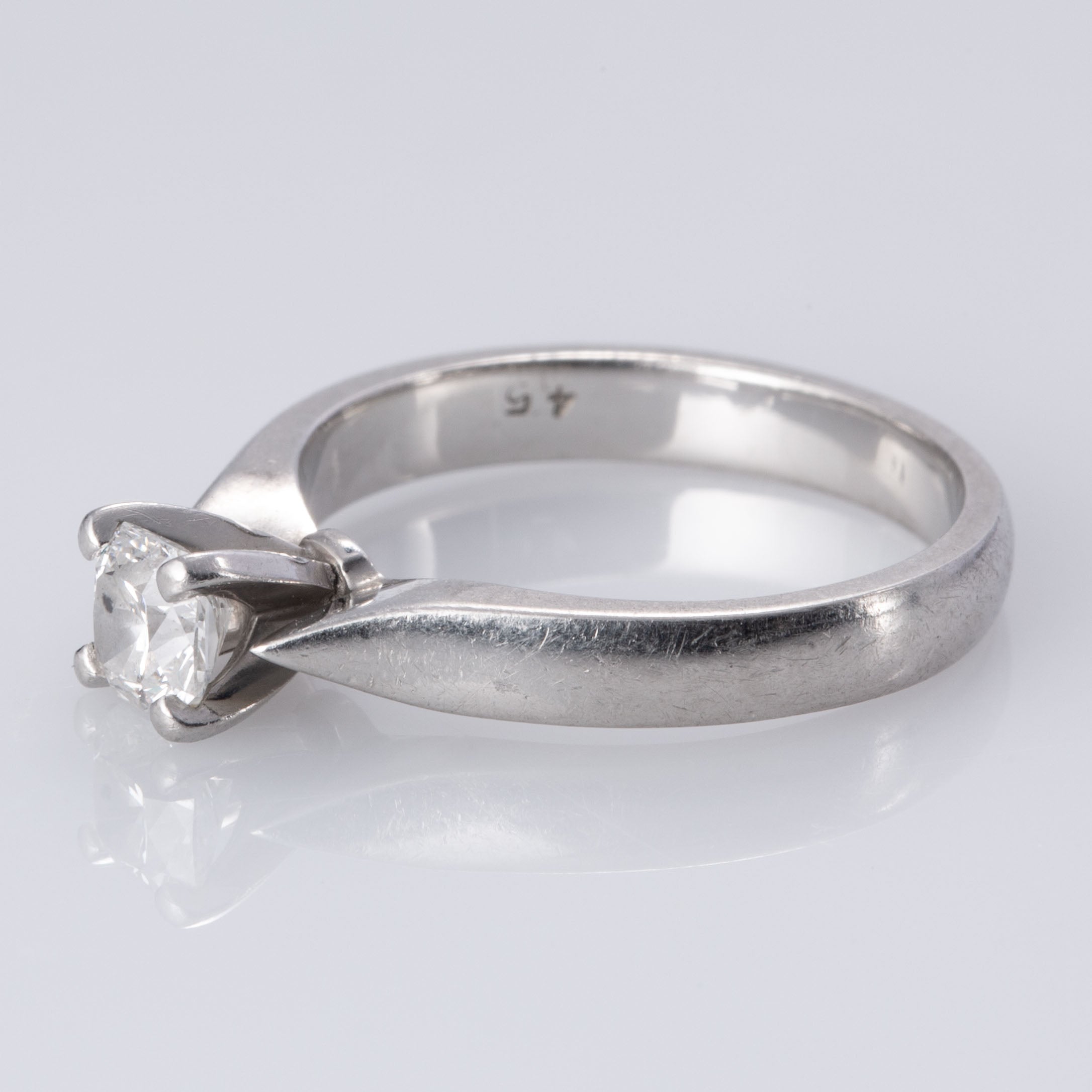 Platinum Diamond Ring | 0.45 ct | SZ 5 |