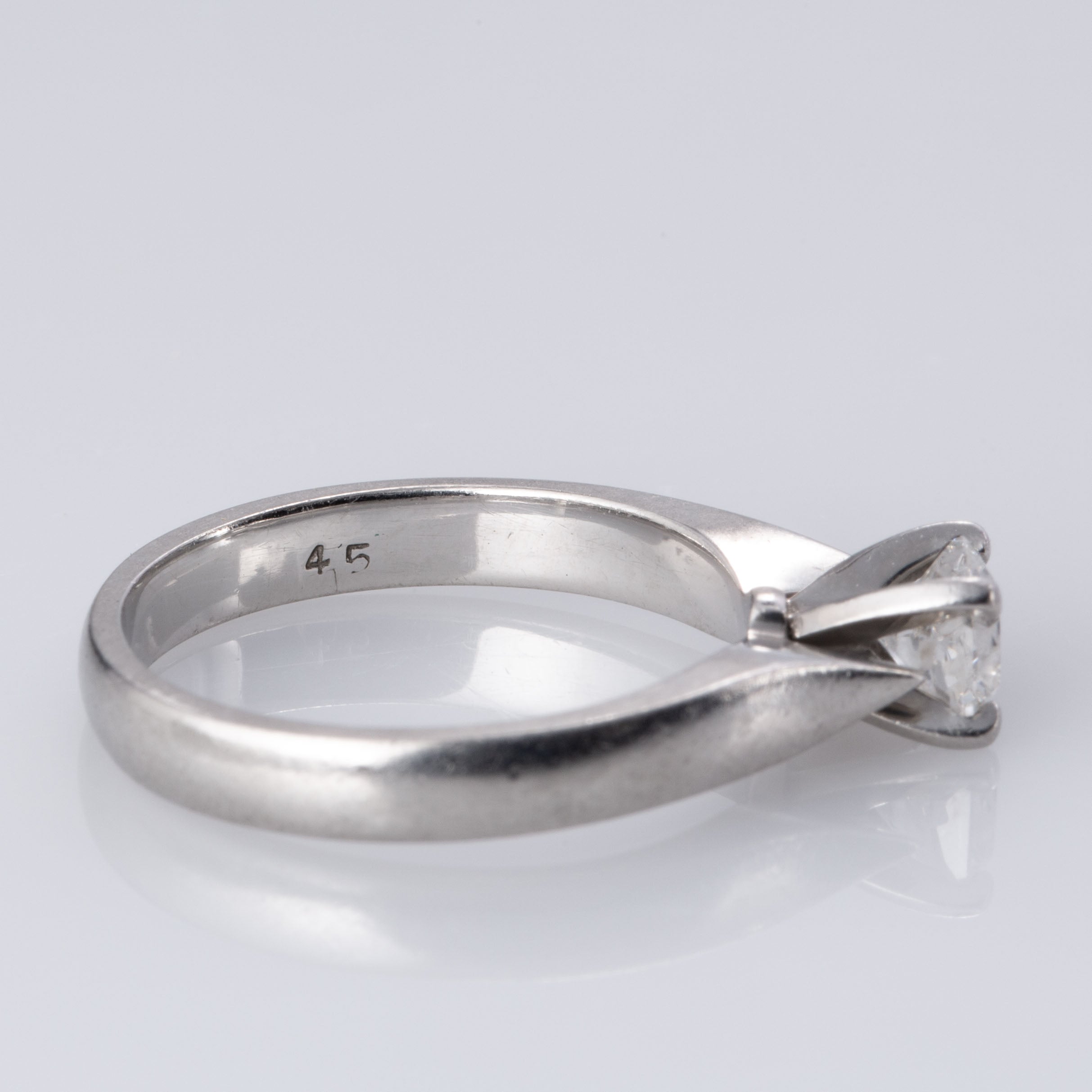 Platinum Diamond Ring | 0.45 ct | SZ 5 |