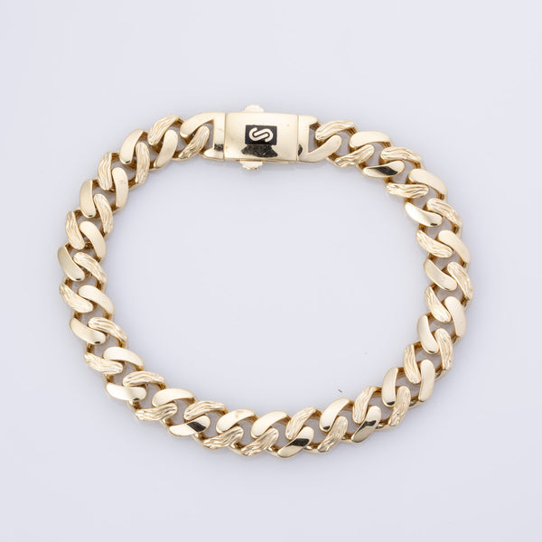 18k Yellow Gold Curb Chain Bracelet  | 8