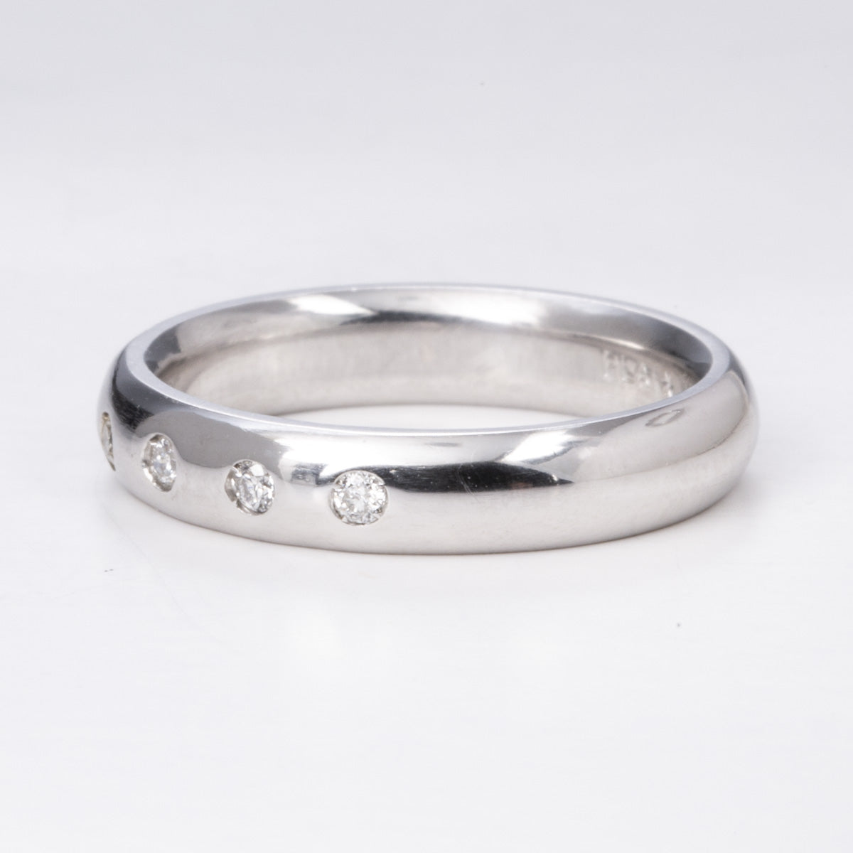 Platinum Flush Set Diamond Ring | 0.11 ctw | Sz 5.75