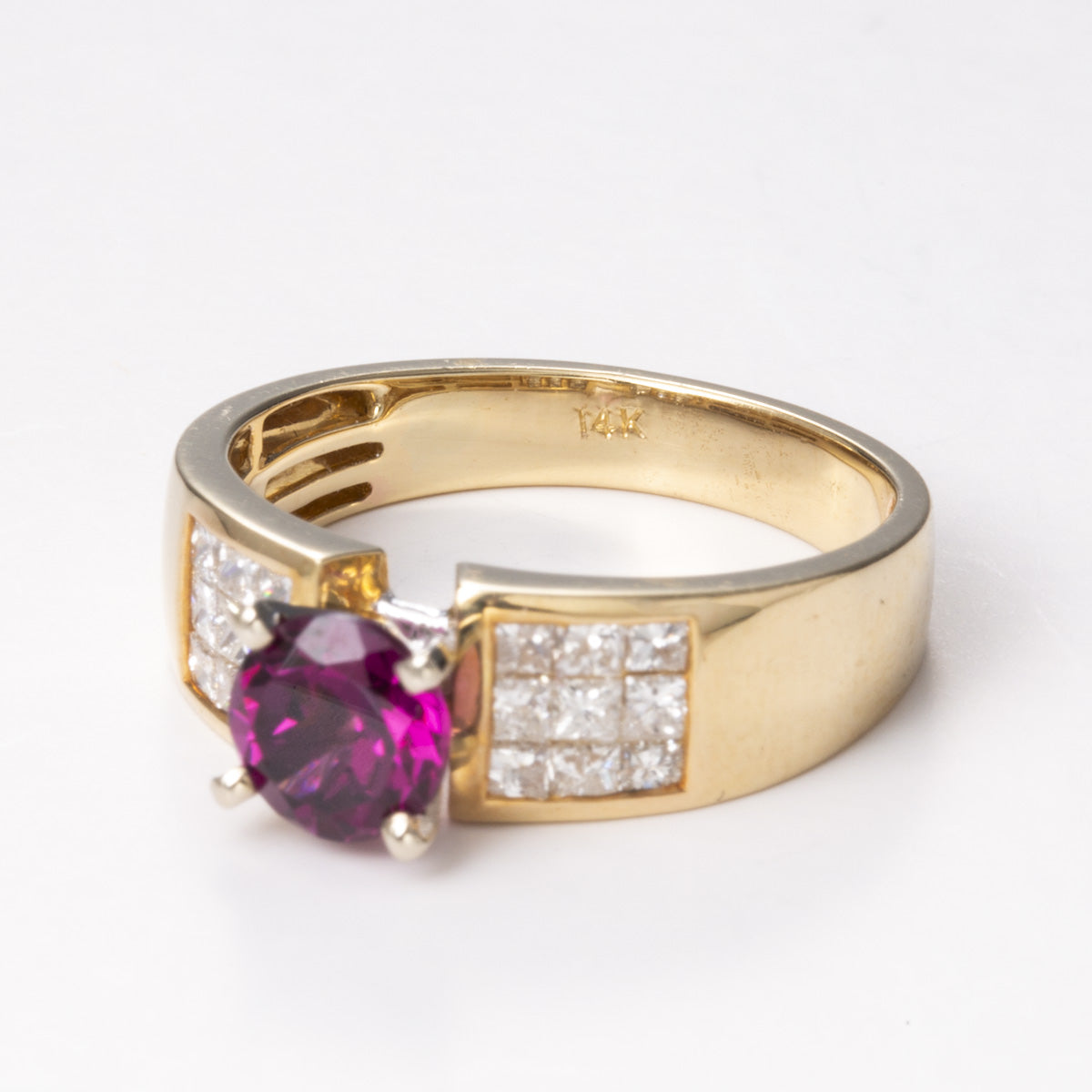 14k Yellow Gold Garnet and Diamond Cocktail Diamond Ring | 0.14ct, 0.58 ctw | Sz 7