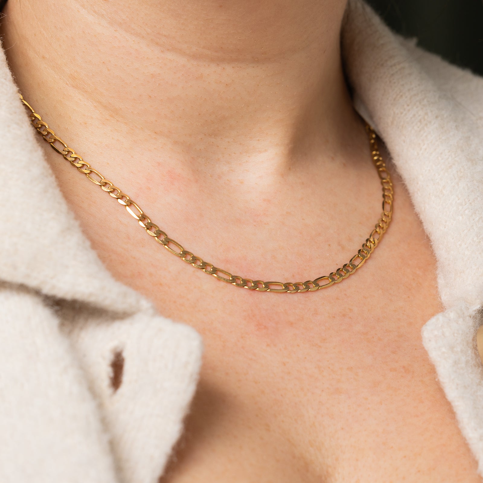 14k Yellow Gold Italian Figaro Chain | 18" |