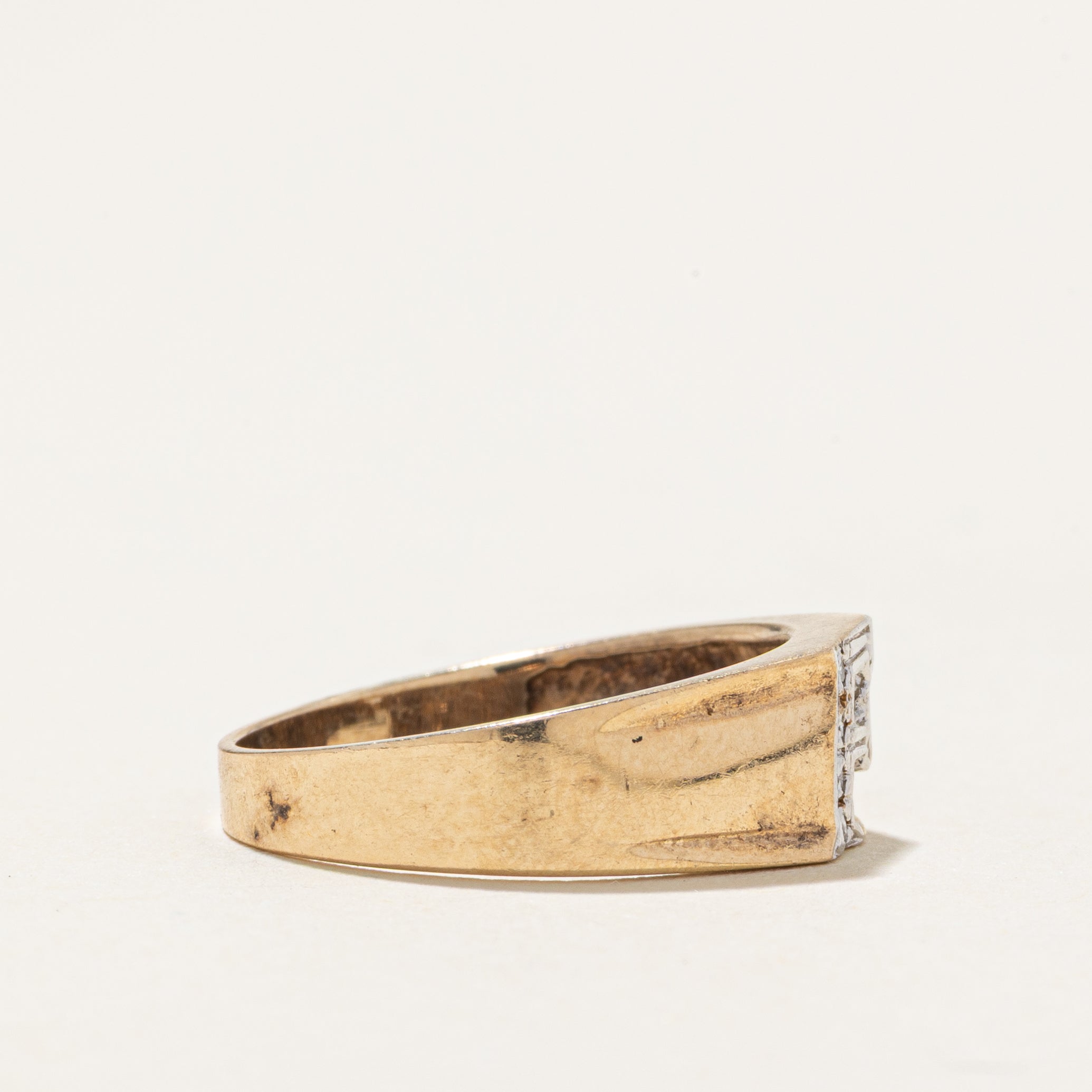 10k Diamondl 'F' Initial Band | SZ 5.5