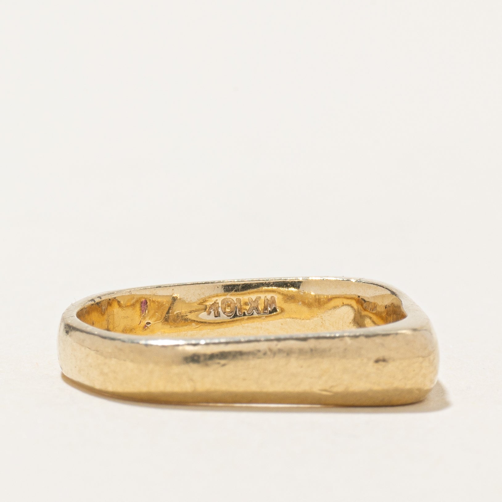 Single Ruby Soft Square Band | SZ 5.75