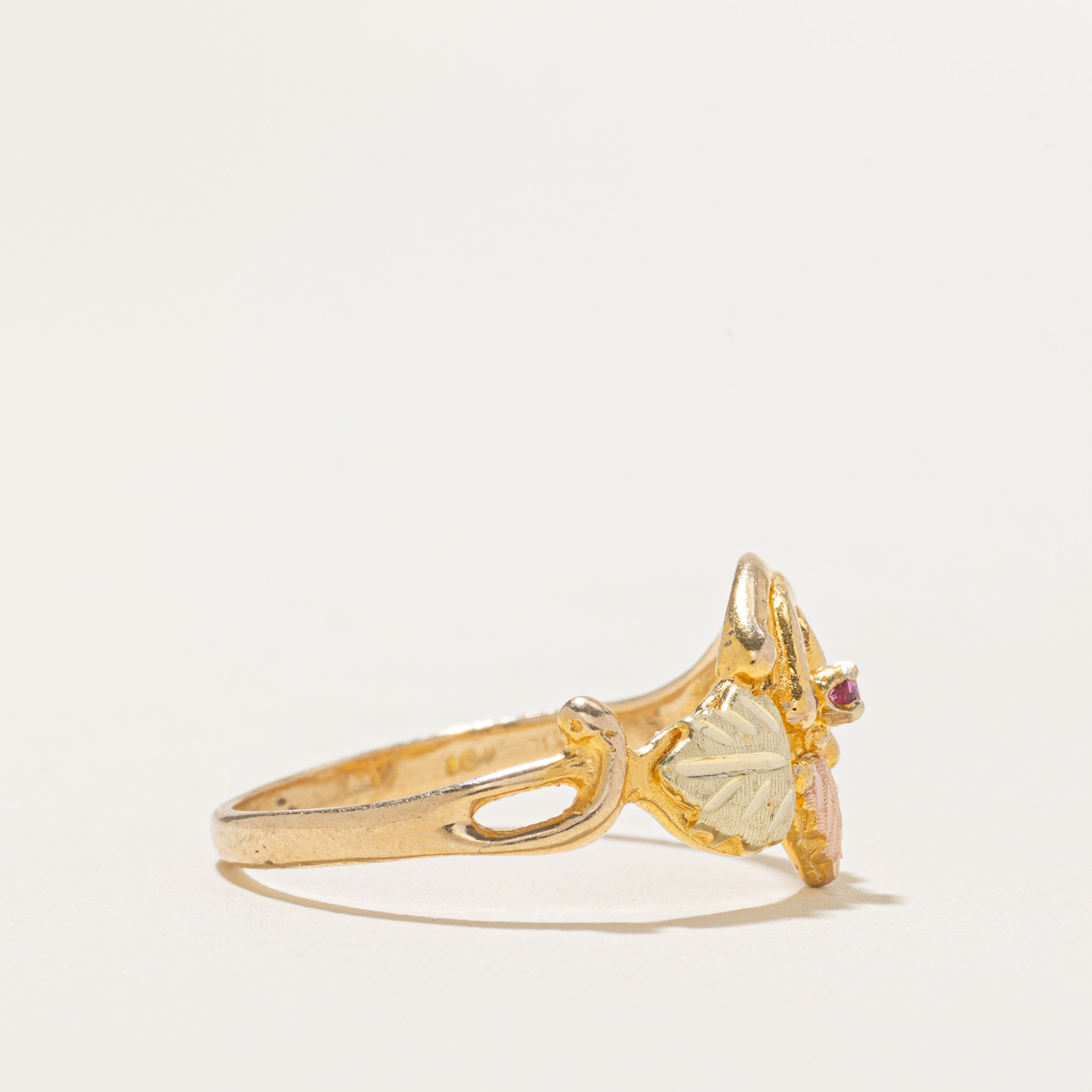 Tri Tone Ruby Leaf Ring | SZ 8.75