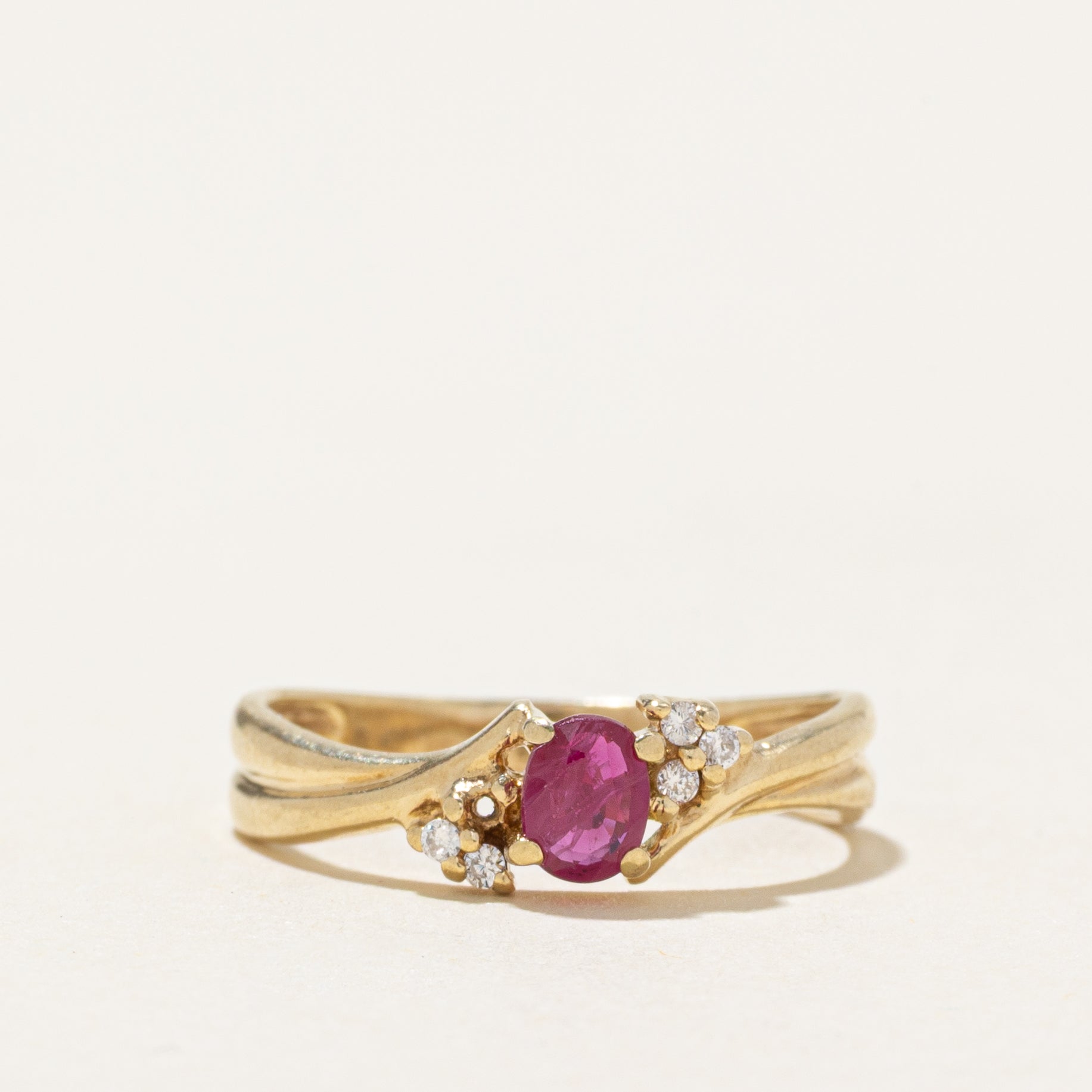 Oval Cut Ruby & Diamond Accented Grooved Ring | SZ 3.75