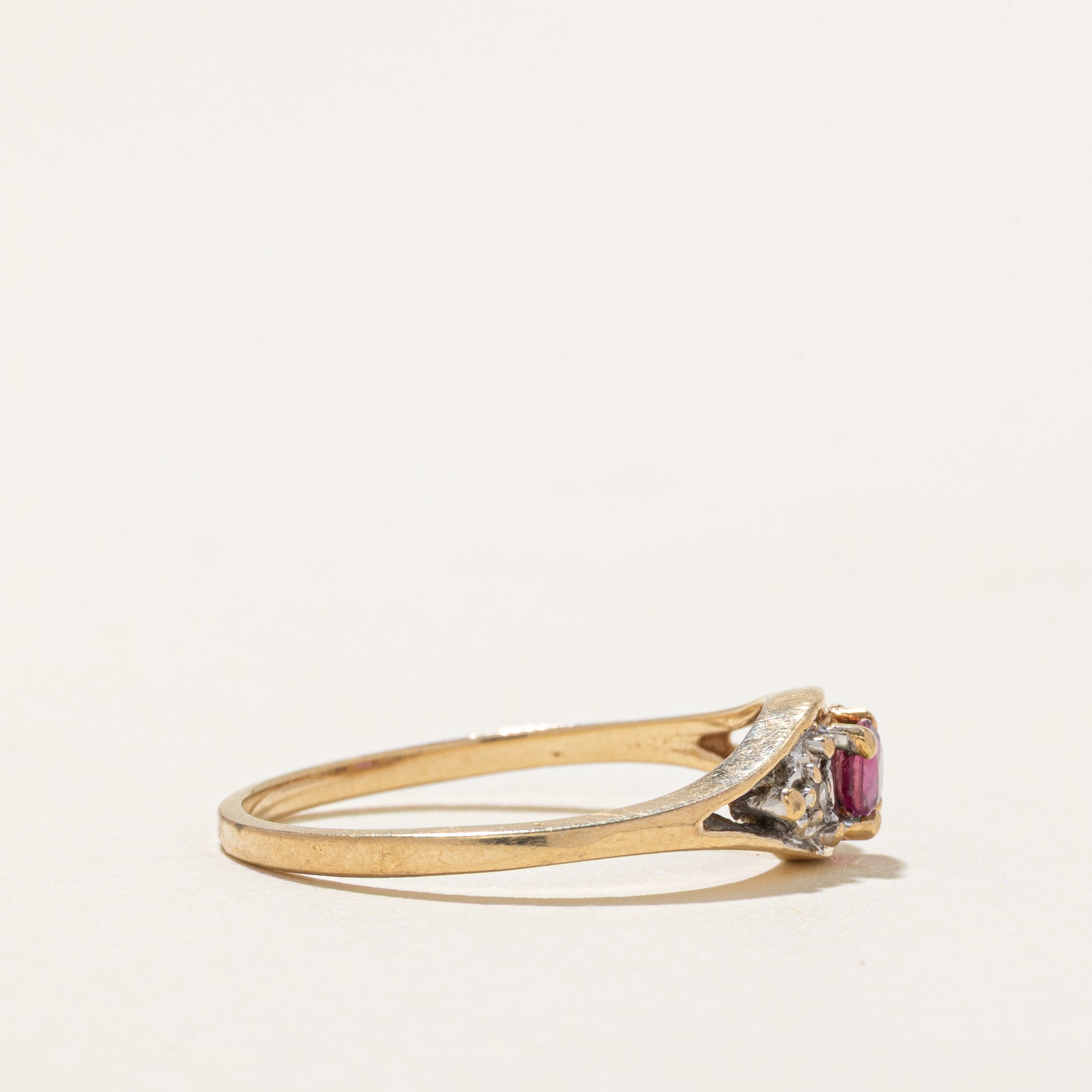 Ruby & Diamond Cluster Tapered Ring | SZ 5.25