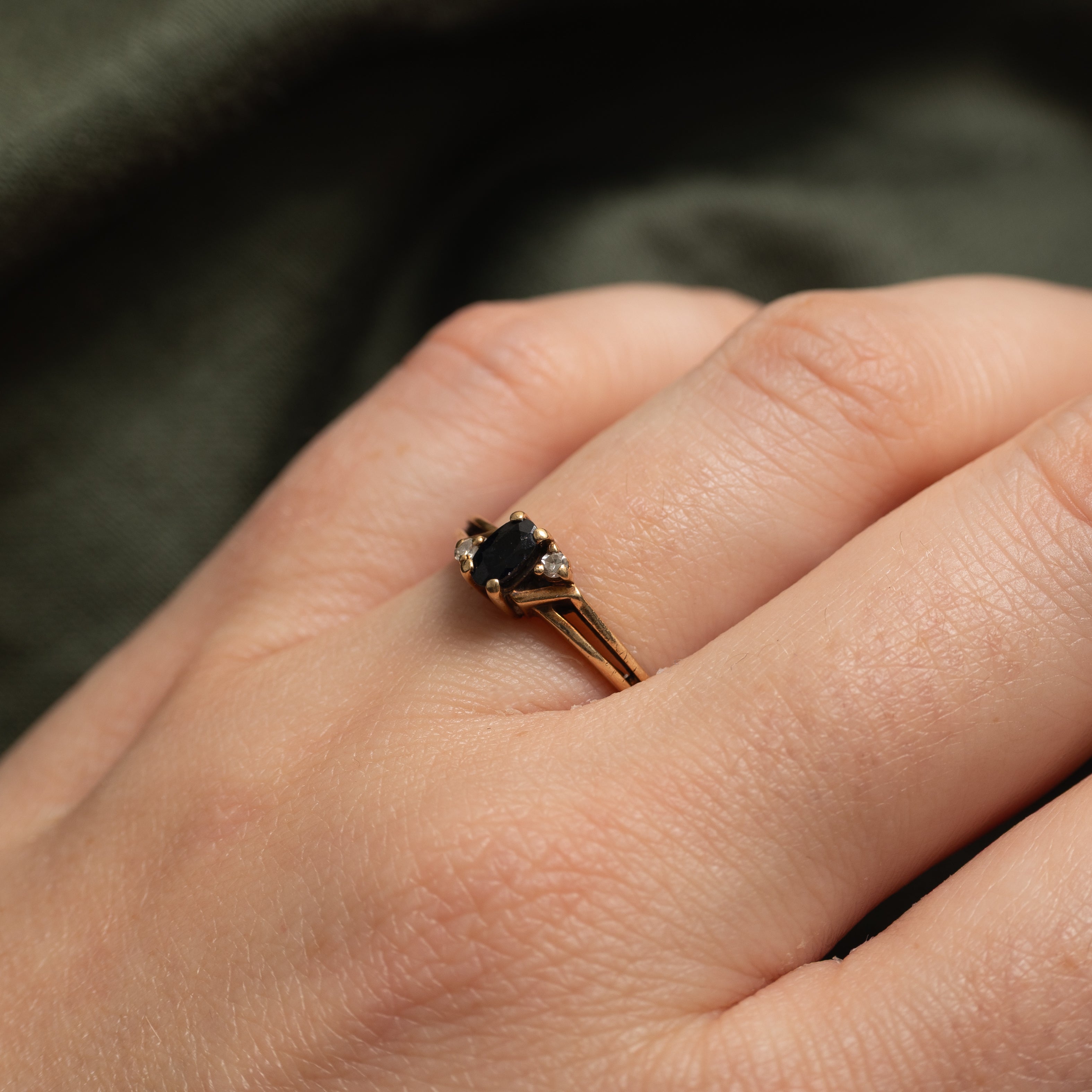 Oval Cut Sapphire & Diamond Accented Ring | SZ 6.75