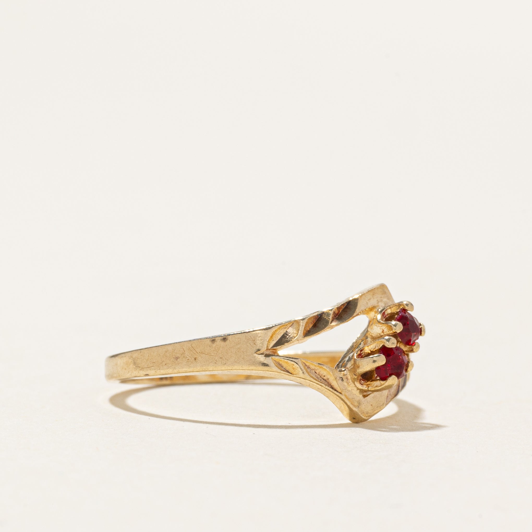 18k Two Stone Garnet Textured Ring | SZ 6.25