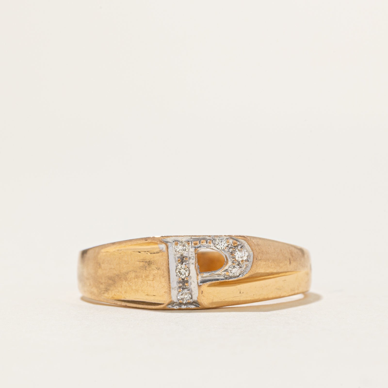 19k Diamond 'P' Initial Ring | SZ 12.5