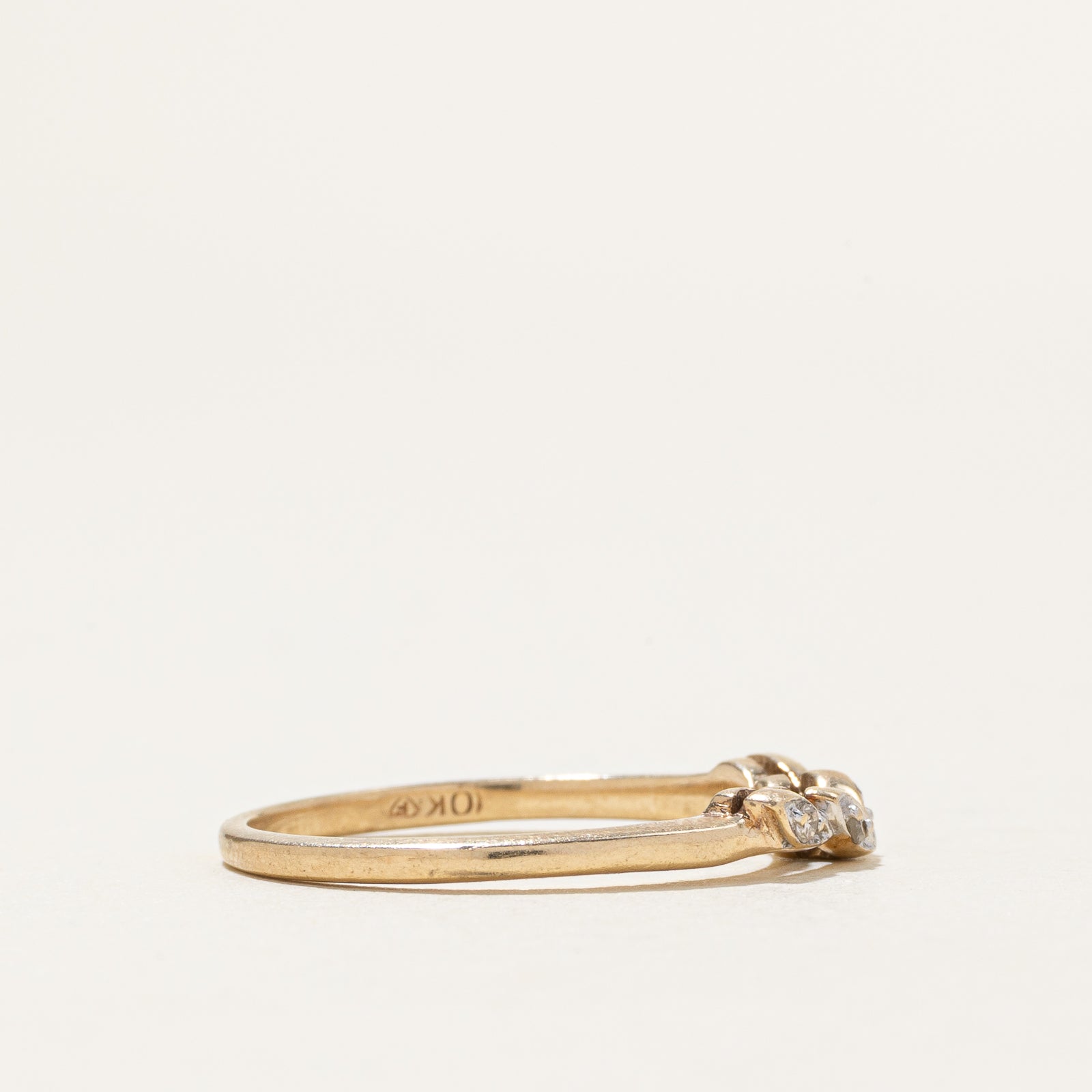 10k Diamond Thin Leaf Contour Ring | SZ 5.5