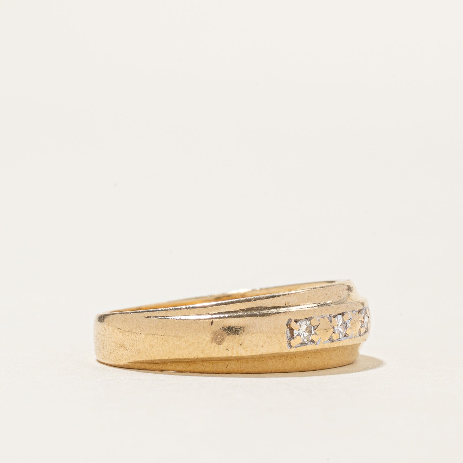 Four Stone Diamond Grooved Dome Ring | SZ 6.5