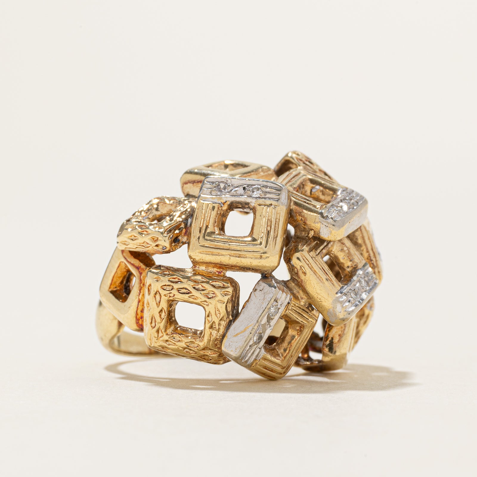 Two Tone Diamond Textured Geometric Cocktail Ring | SZ 5.75