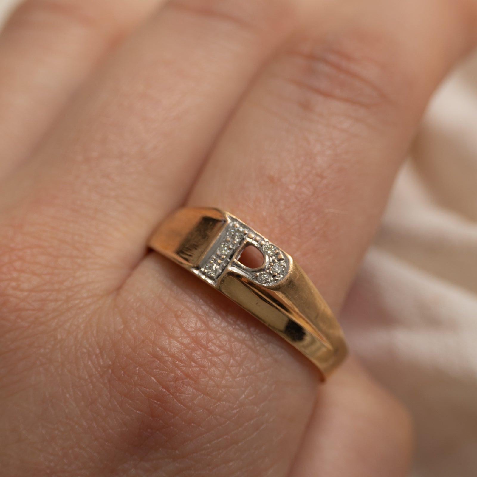 19k Diamond 'P' Initial Ring | SZ 12.5