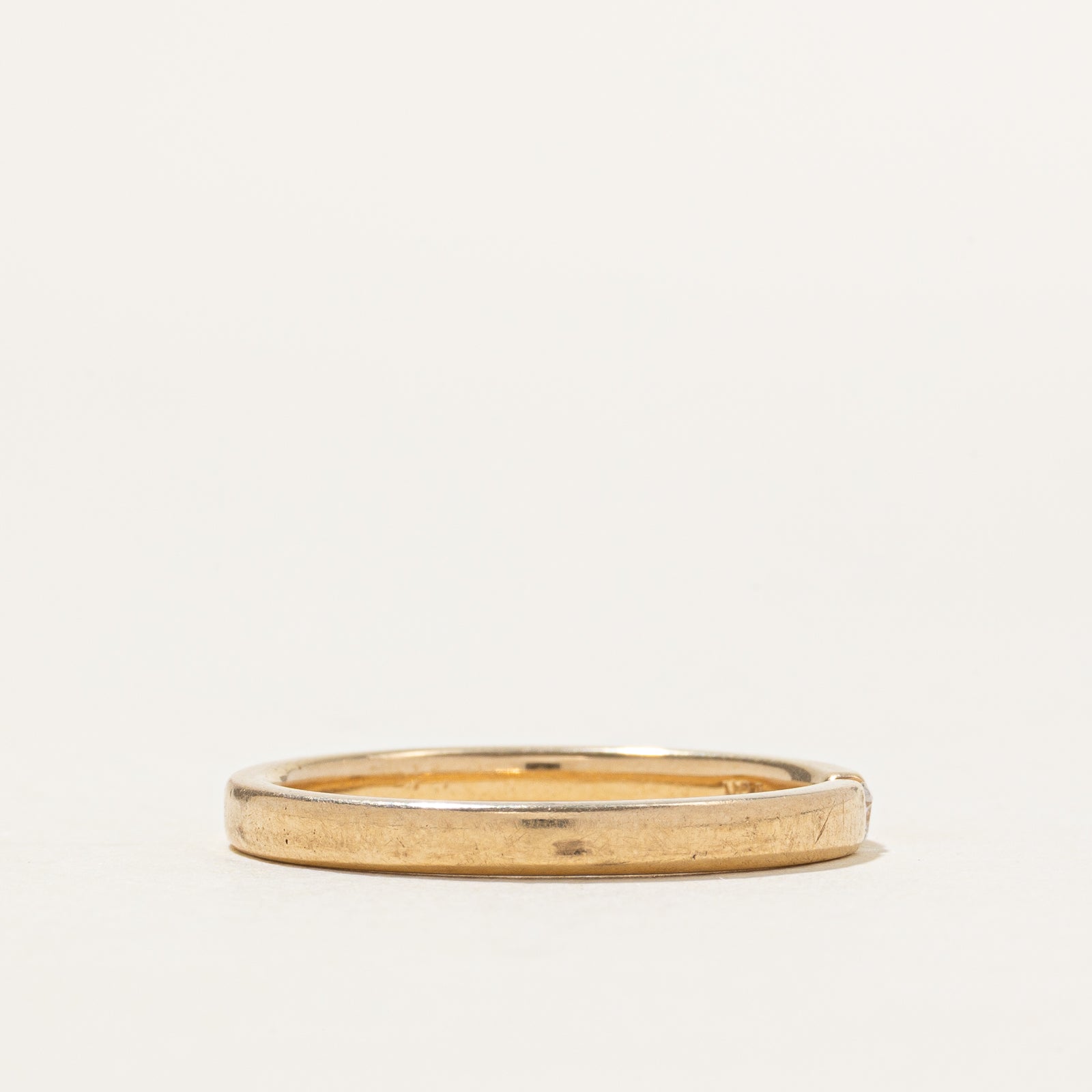 10k Tension Set Diamond Thin Band | 2.5mm | SZ 8