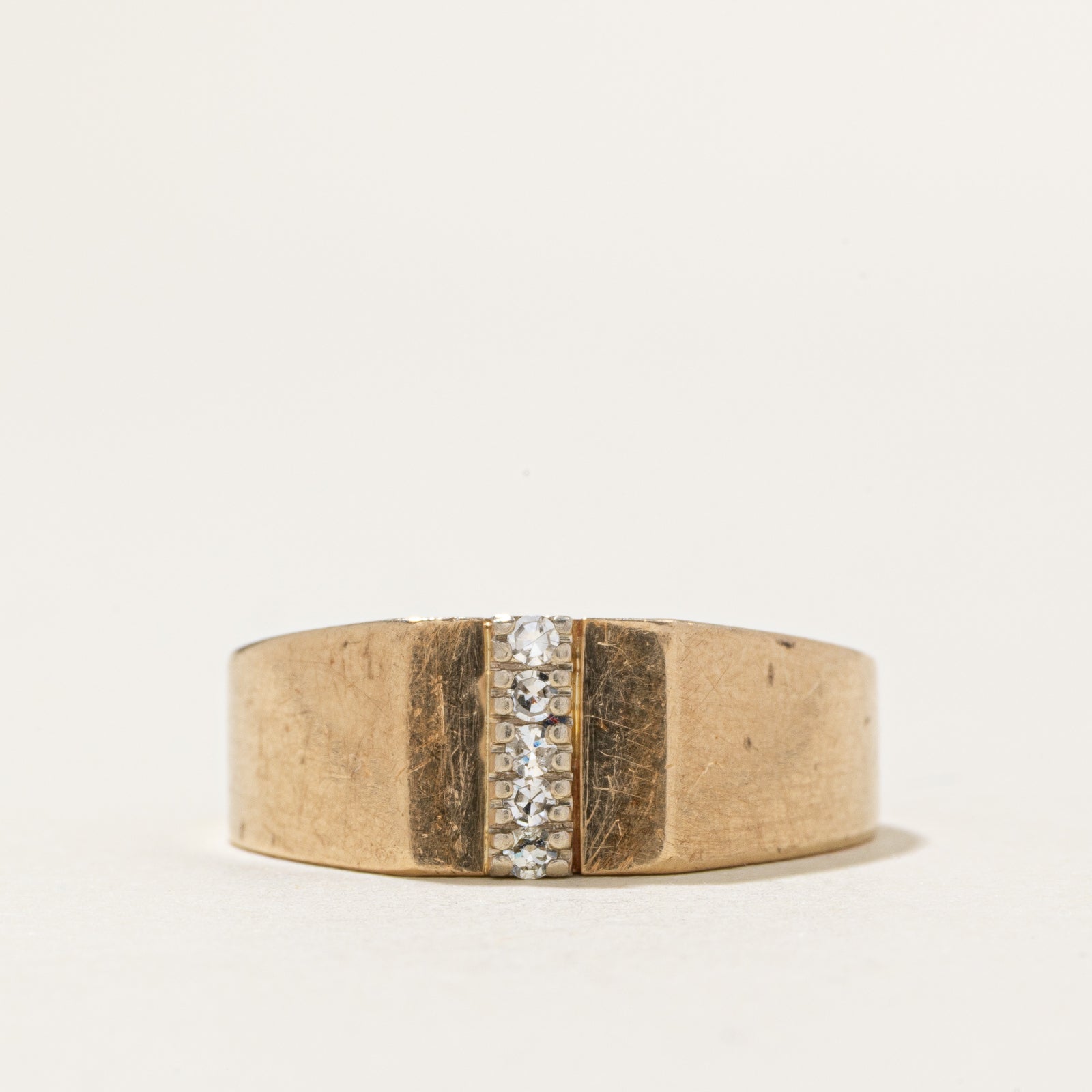 10k Diamond Column Signet Ring | SZ 9