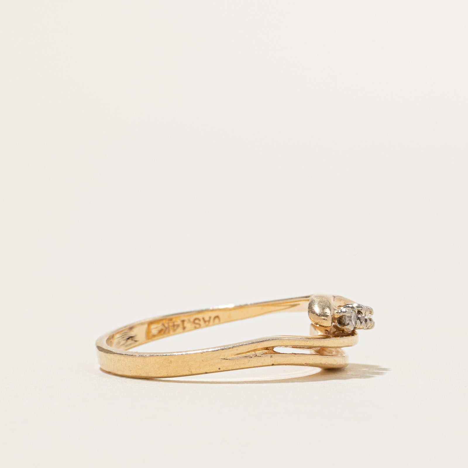 14k Three Stone Diamond Bypass Ring | SZ 6.25