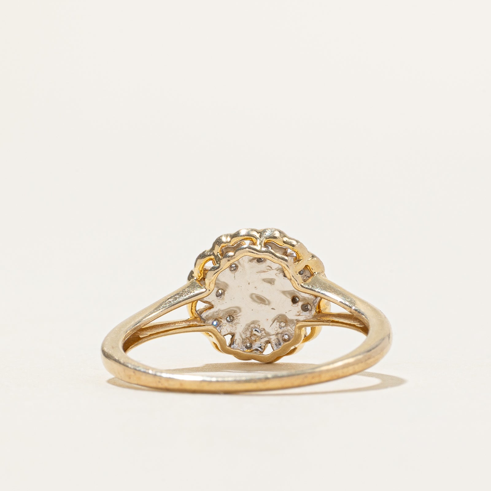 10k Diamond Flower Milgrained Ring | SZ 7
