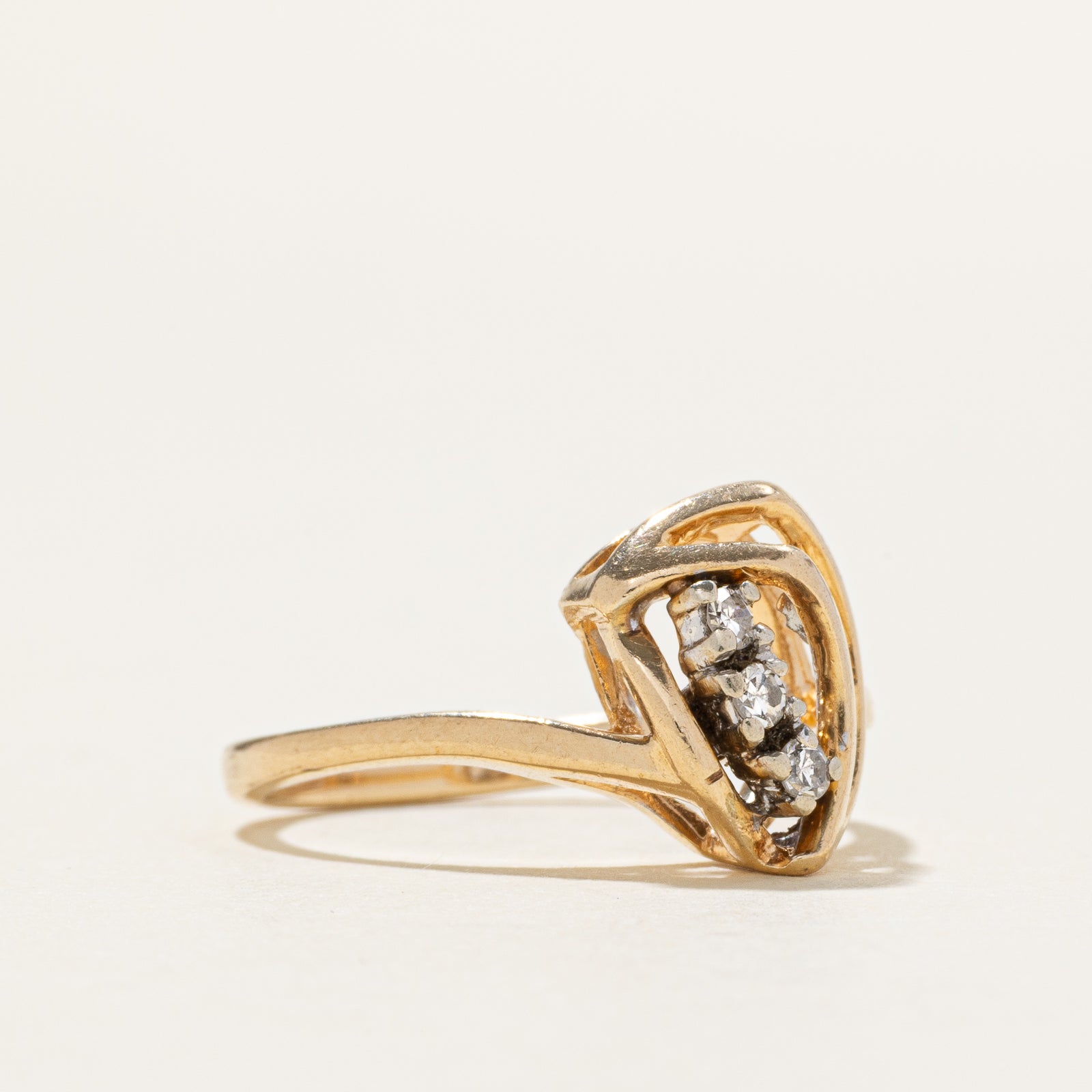 14k Diamond Openwork Abstract Ring | SZ 6