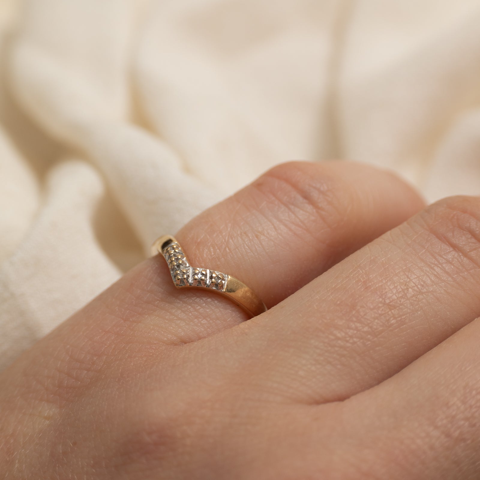 Two Tone Diamond Chevron Ring | SZ 3.25