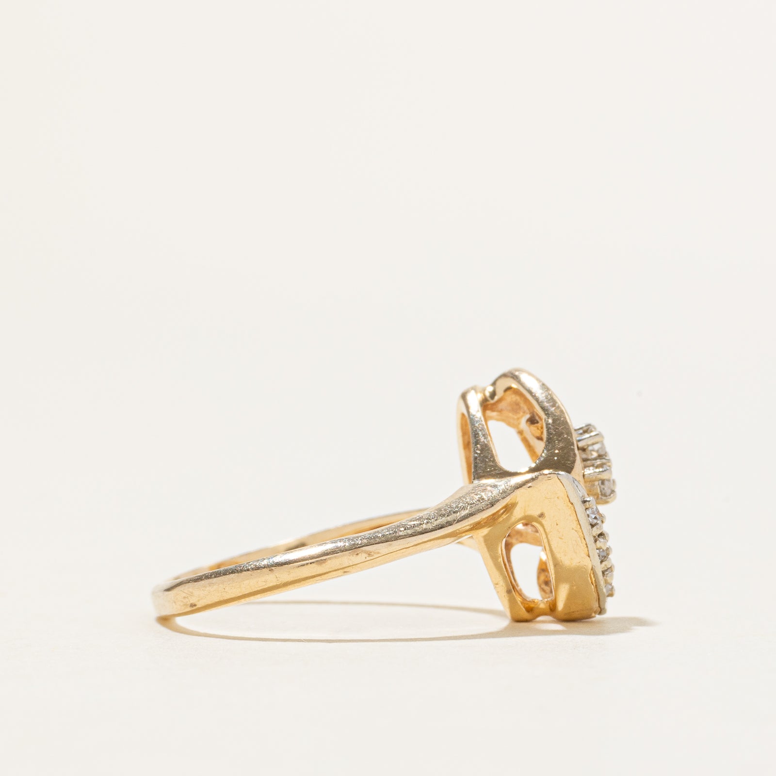 14k Scattered Diamond Abstract Ring | SZ 6