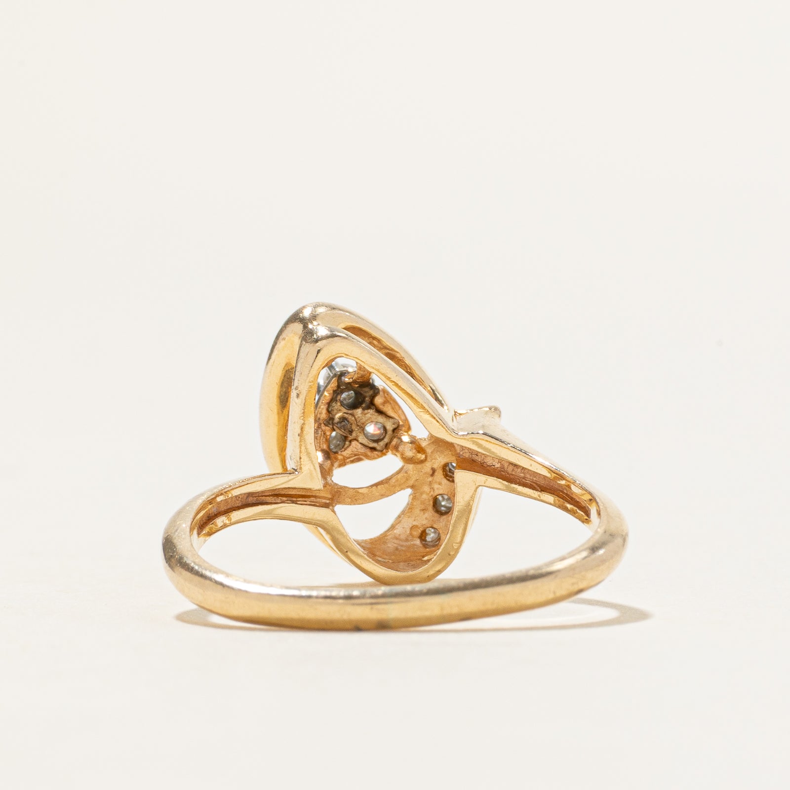 14k Scattered Diamond Abstract Ring | SZ 6
