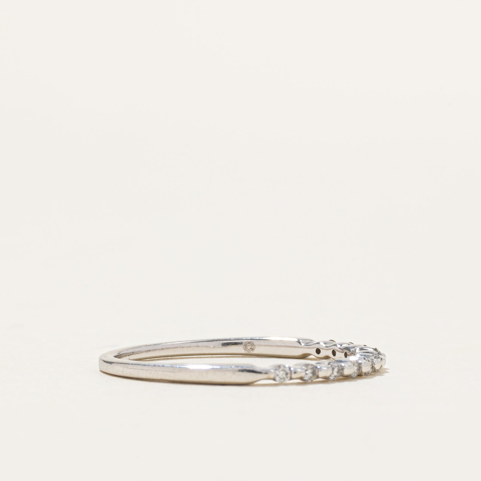 Semi Eternity Diamond Thin Scalloped Band | 1.1mm | SZ 7