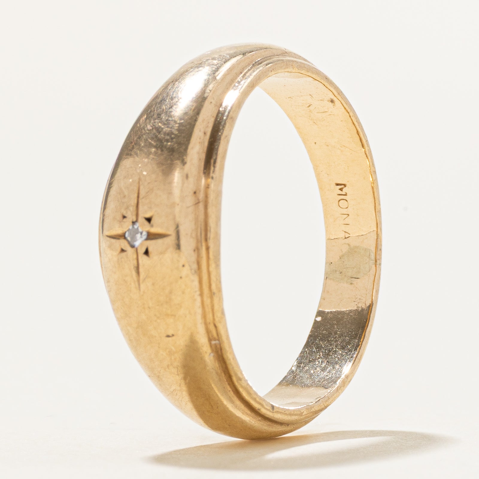 10k Star Set Diamond Grooved Dome Ring | SZ 7.25