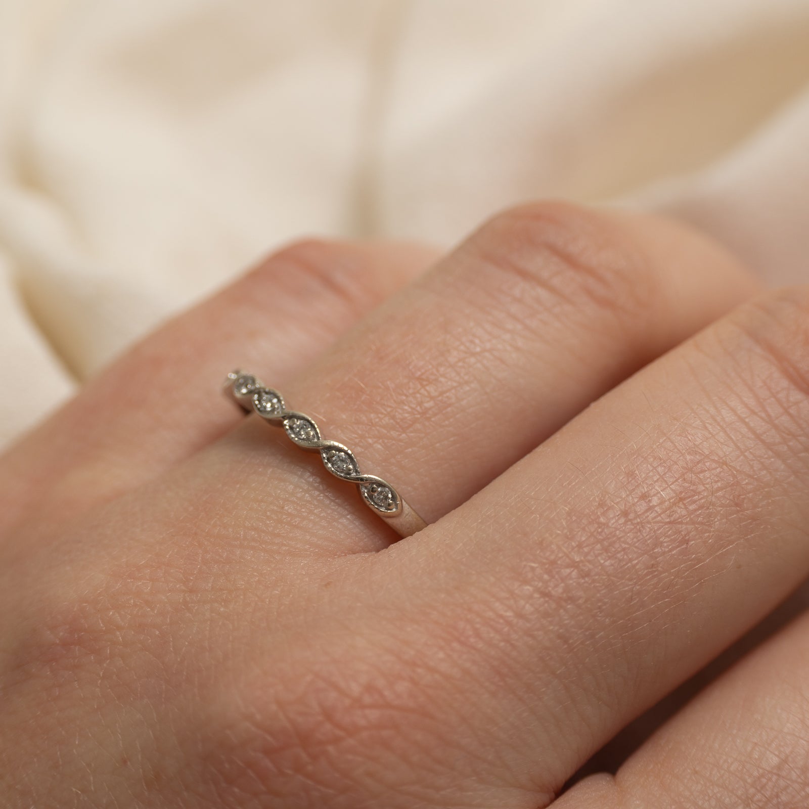 Semi Eternity Diamond Twisted Ring | SZ 9.5