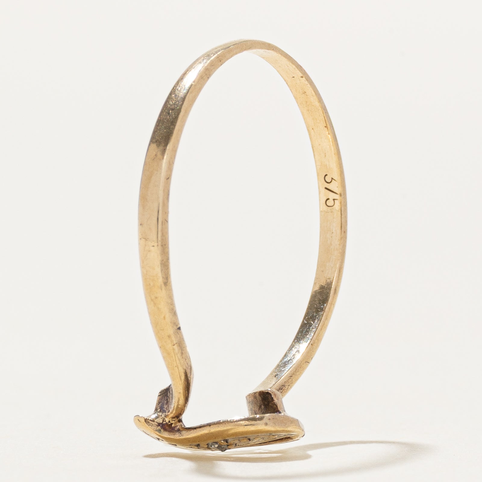 9k Diamond Wave Bypass Ring | SZ 4.5