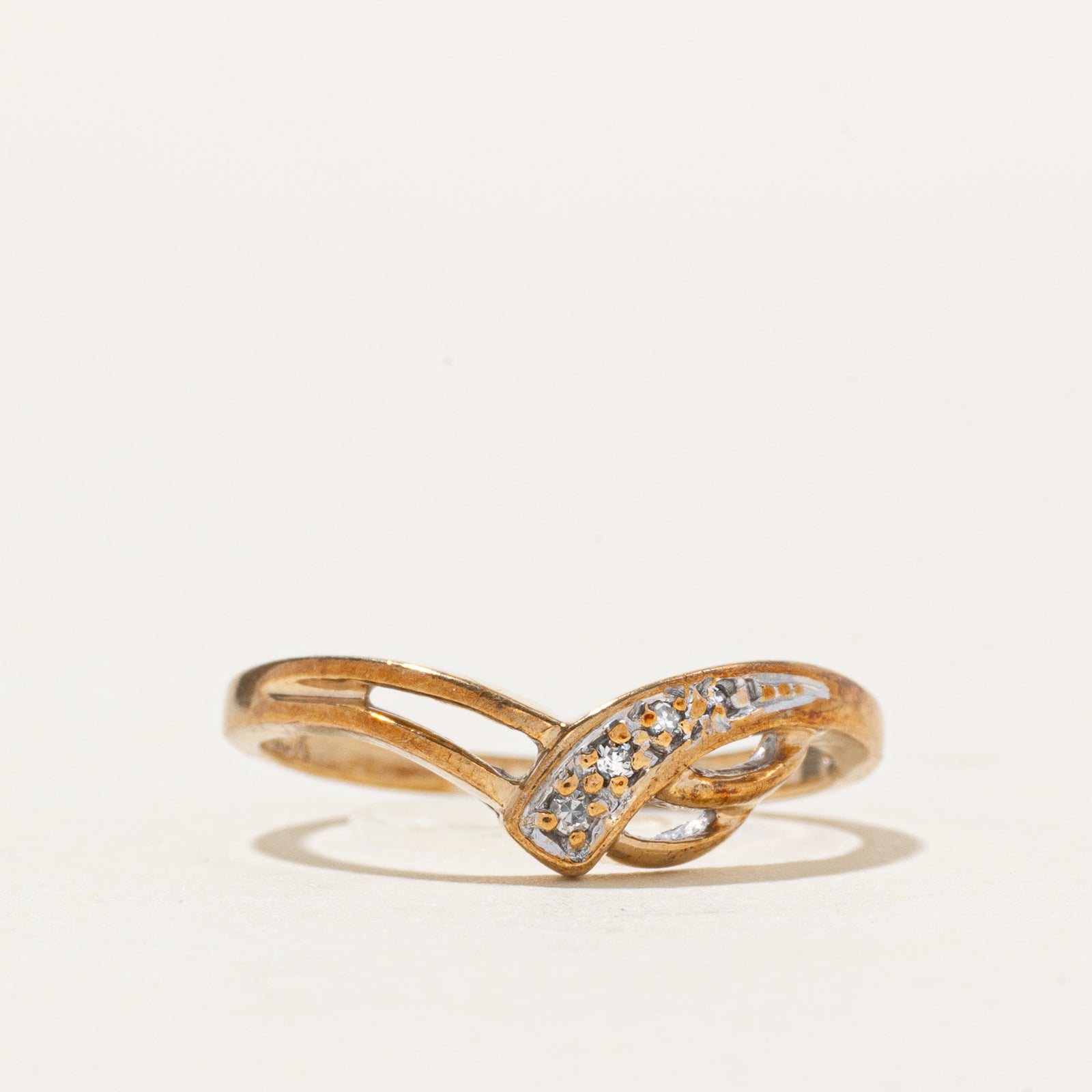10k Diamond Openwork Chevron Ring | SZ 4.25