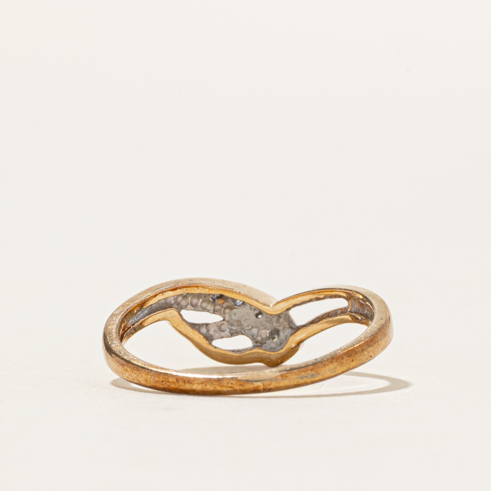 10k Diamond Openwork Chevron Ring | SZ 4.25