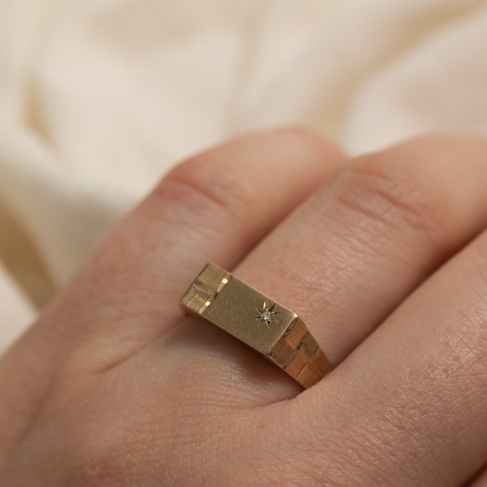 Star Set Diamond Cross Hatch Signet Ring | SZ 8.5