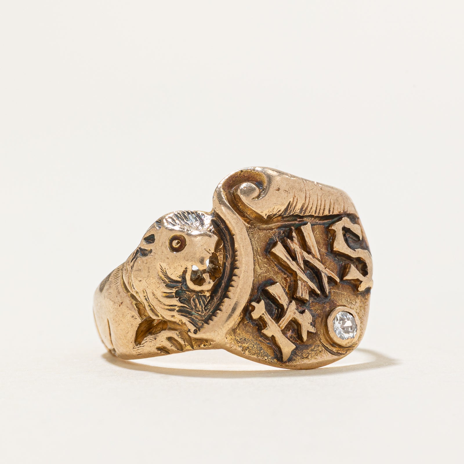 Diamond 'HWS' Initialized Lion Engraved Ring | SZ 7