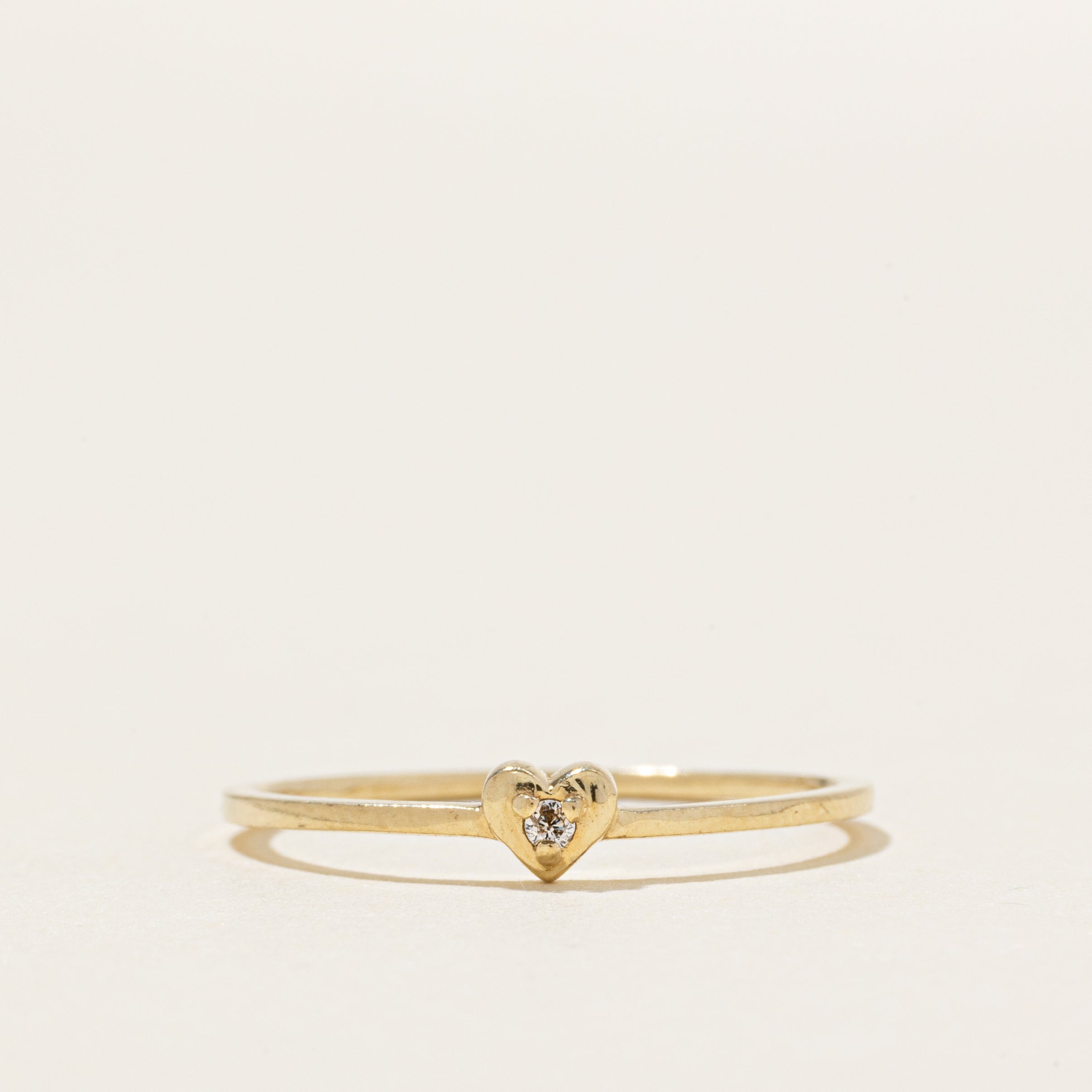10k Diamond Thin Heart Ring | SZ 6