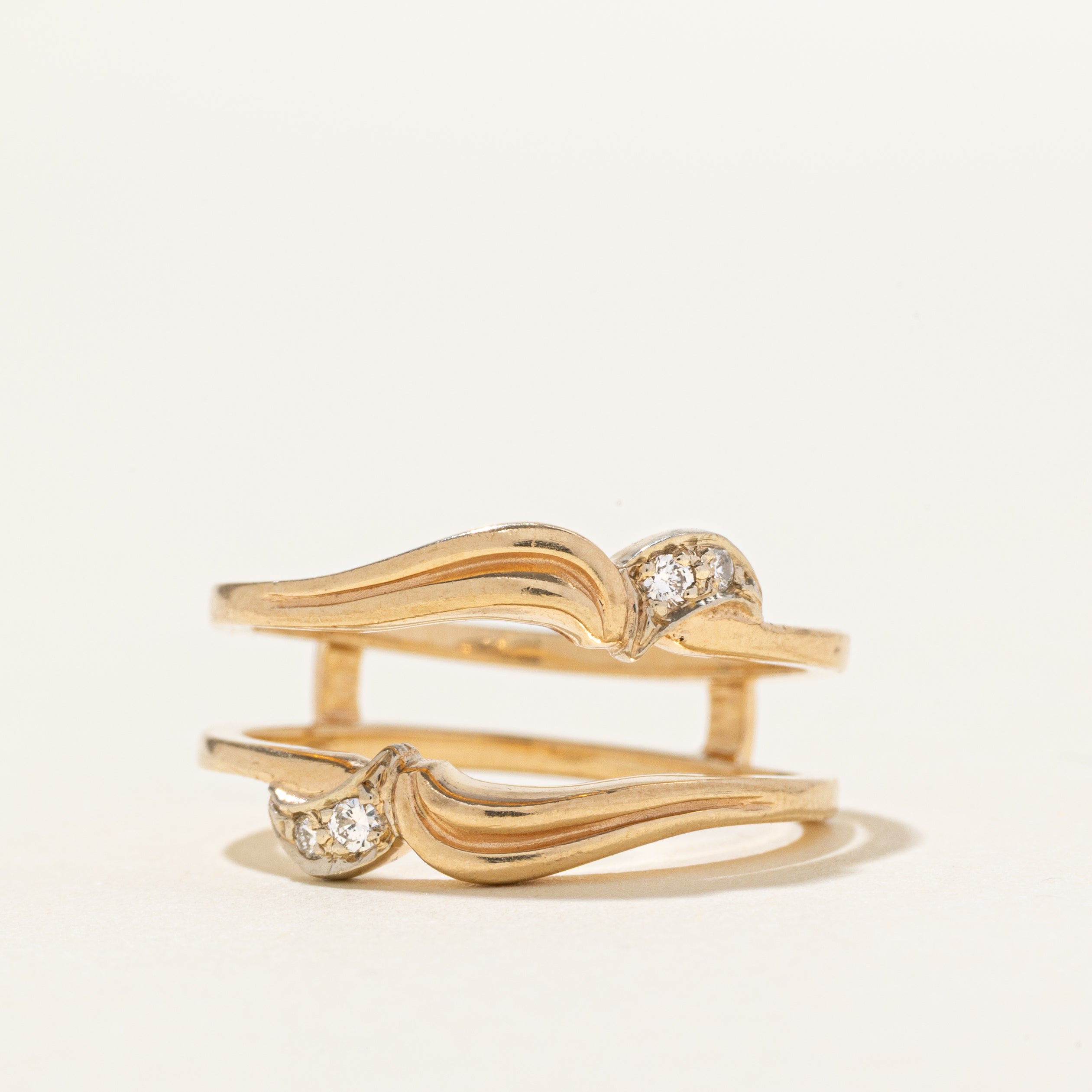 14k Diamond Grooved Wave Ring Guard | SZ 6.25