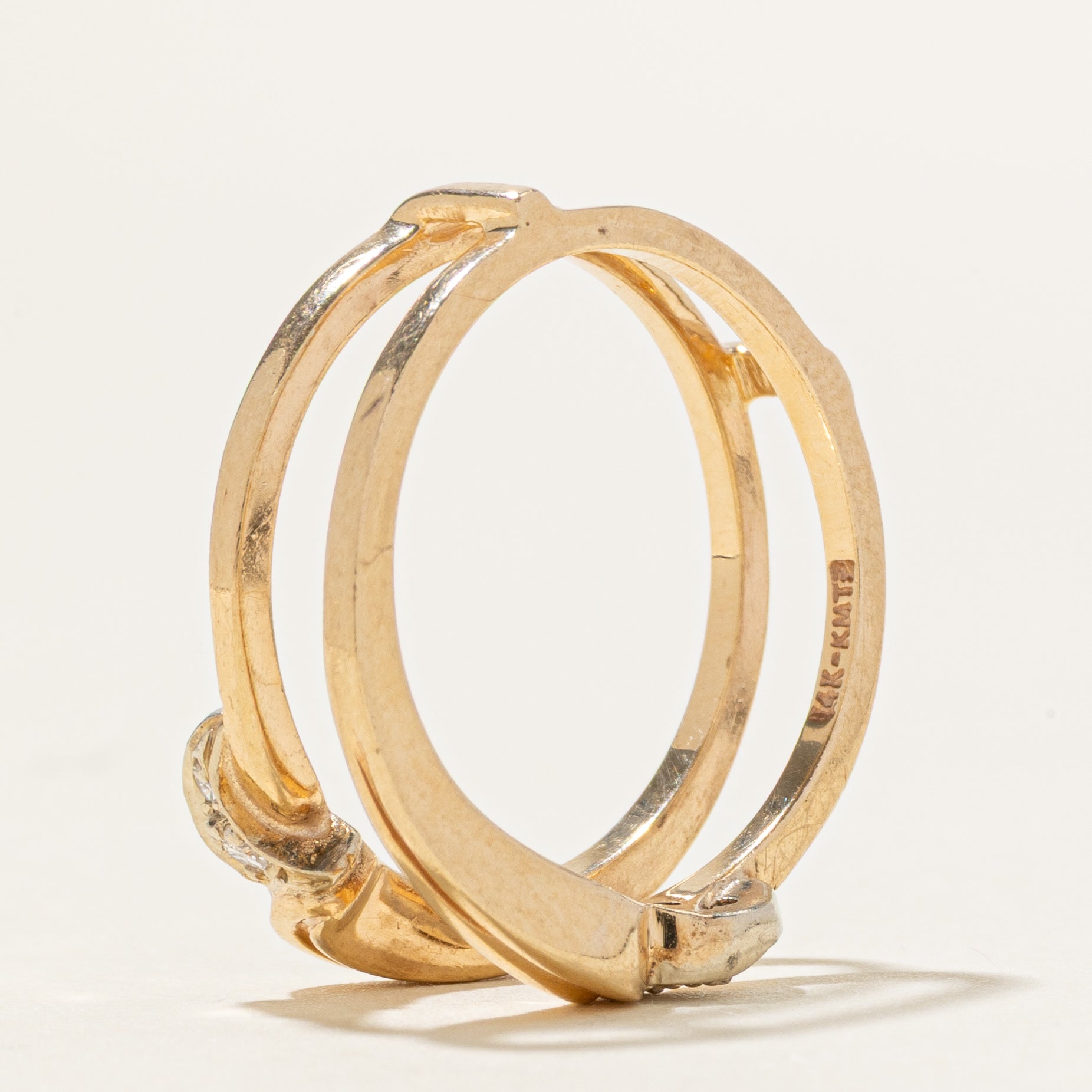 14k Diamond Grooved Wave Ring Guard | SZ 6.25
