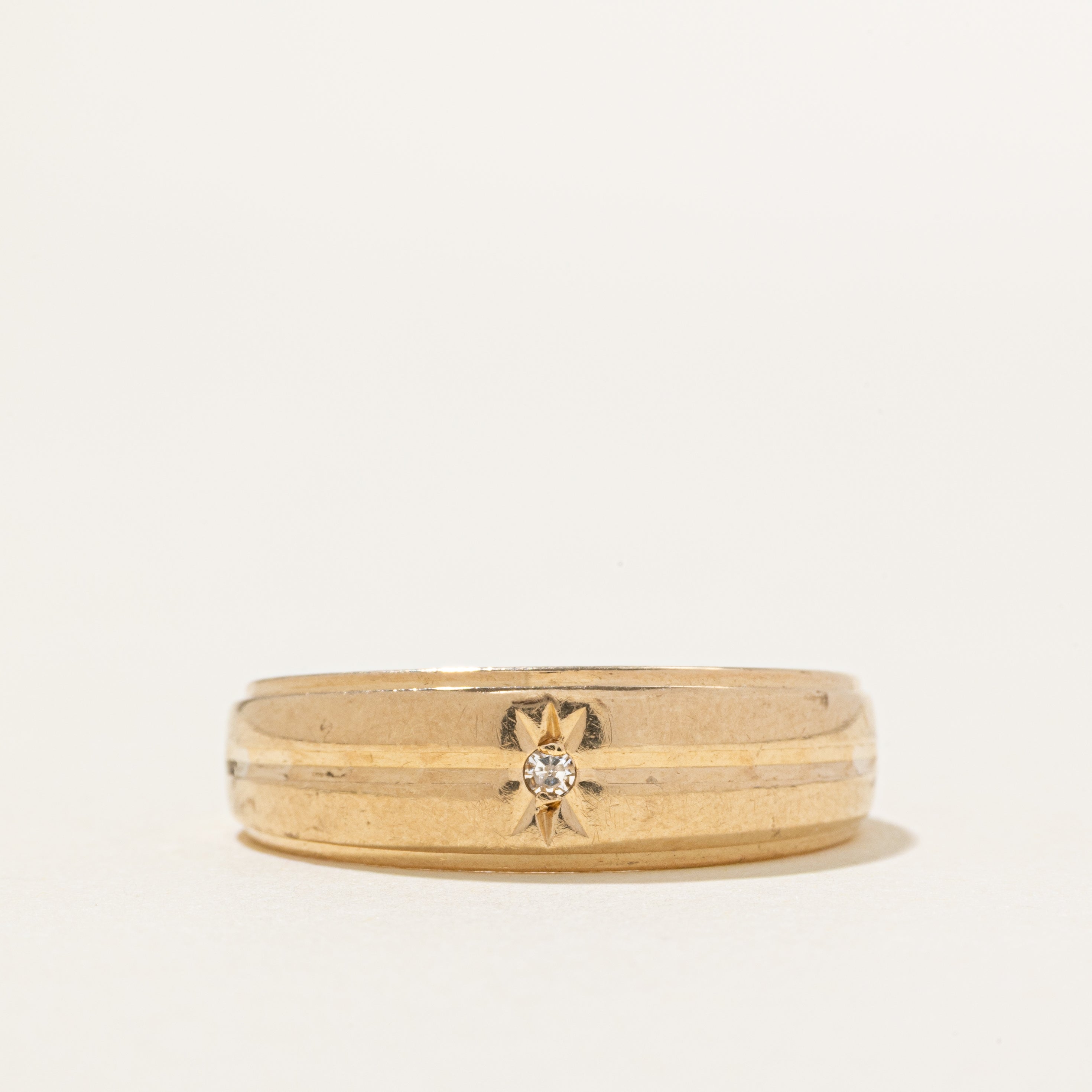 Star Set Diamond Grooved Ring | SZ 10.5