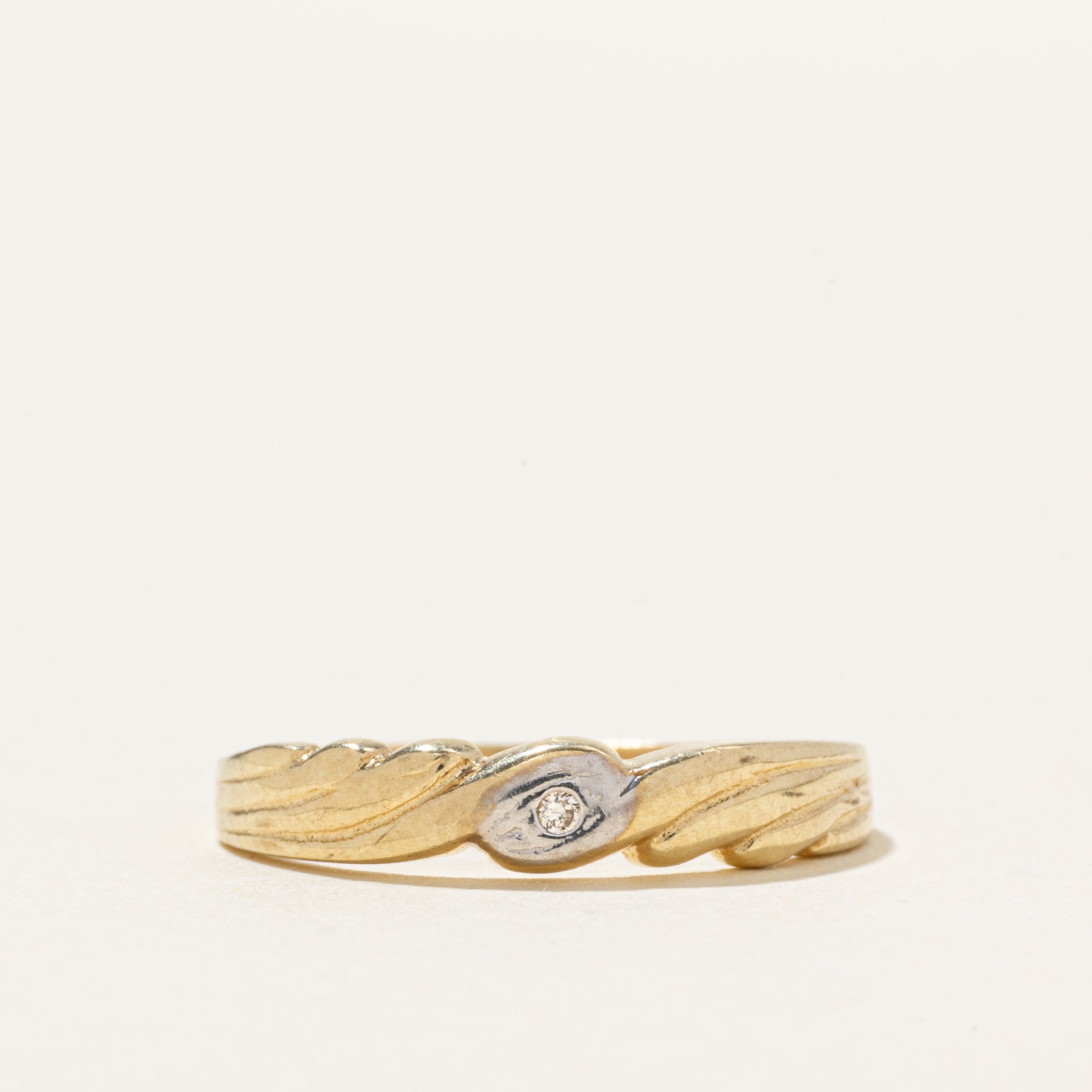 Two Tone Diamond Grooved Ring | SZ 6.5