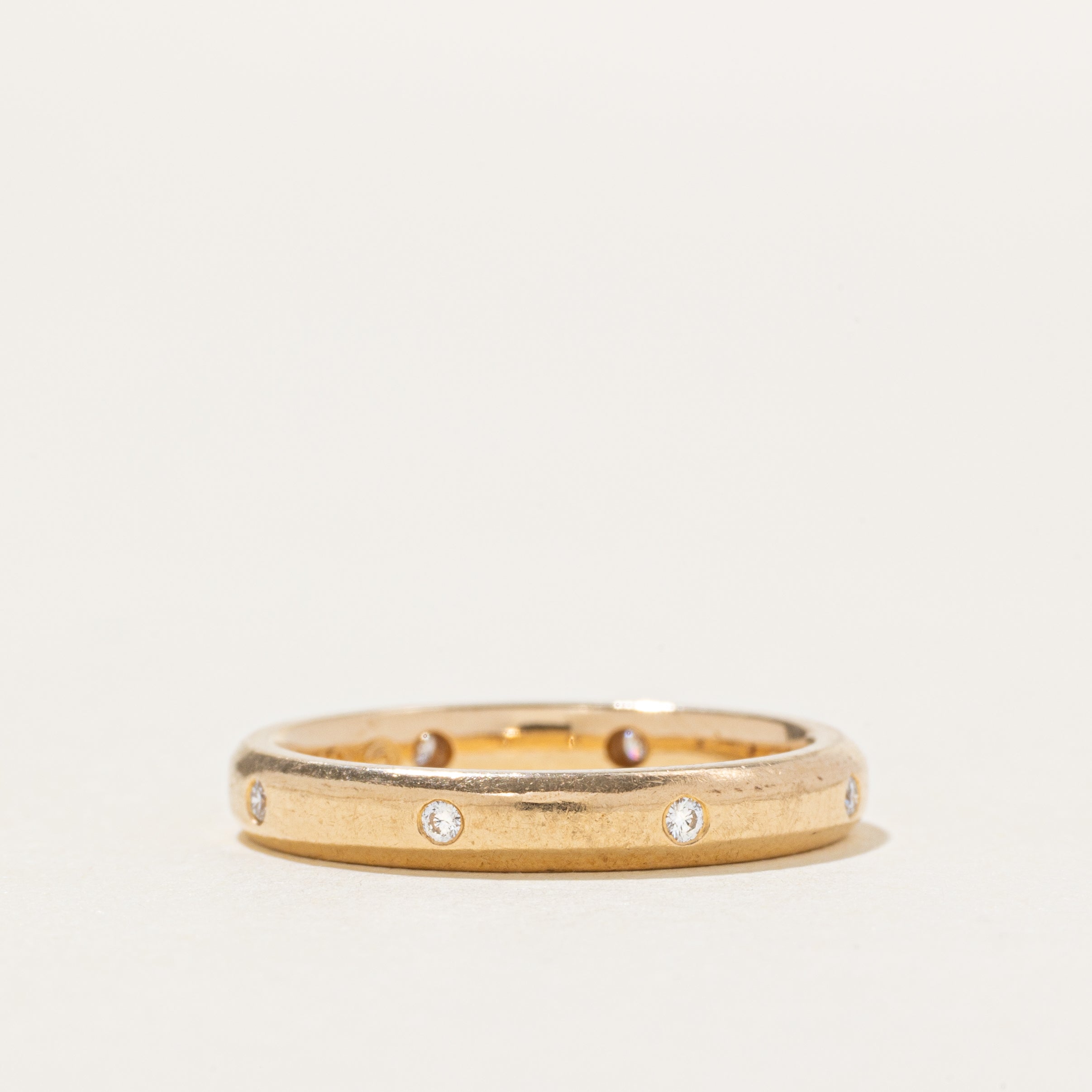 Alliance sertie de diamants à fleur en or 14 carats | Taille 4,5