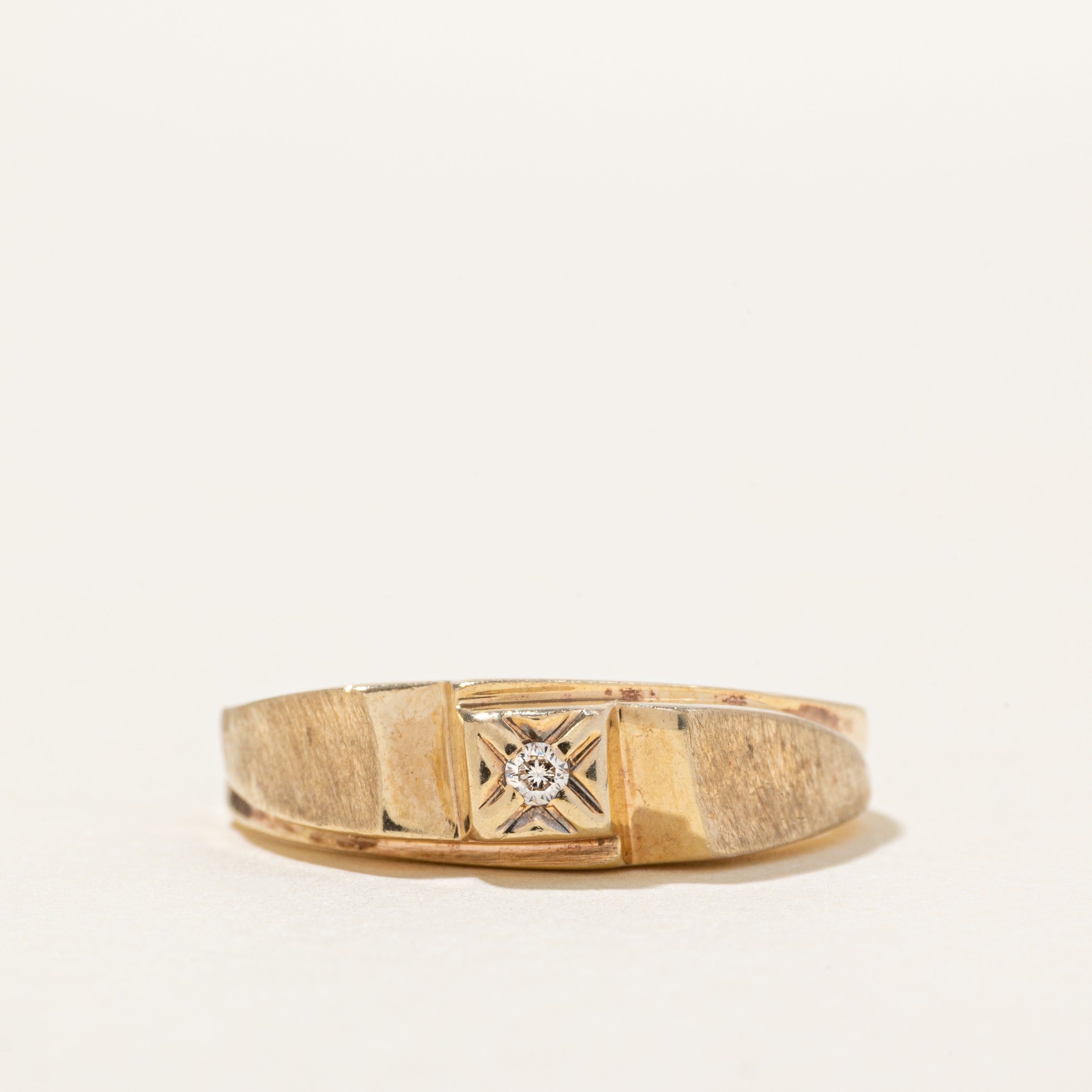 10k Diamond Textured Geometric Ring | SZ 7.5