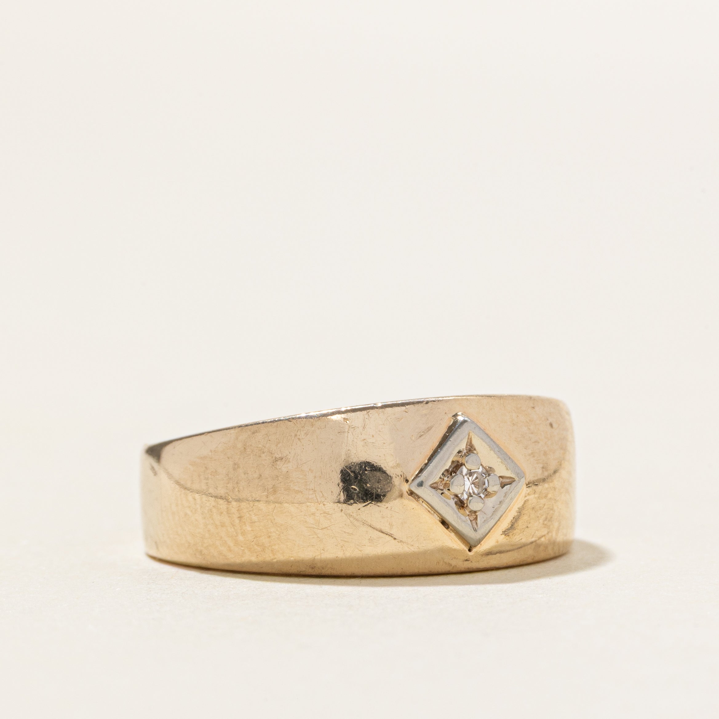 10k Star Set Diamond Geometric Ring | SZ 5.75