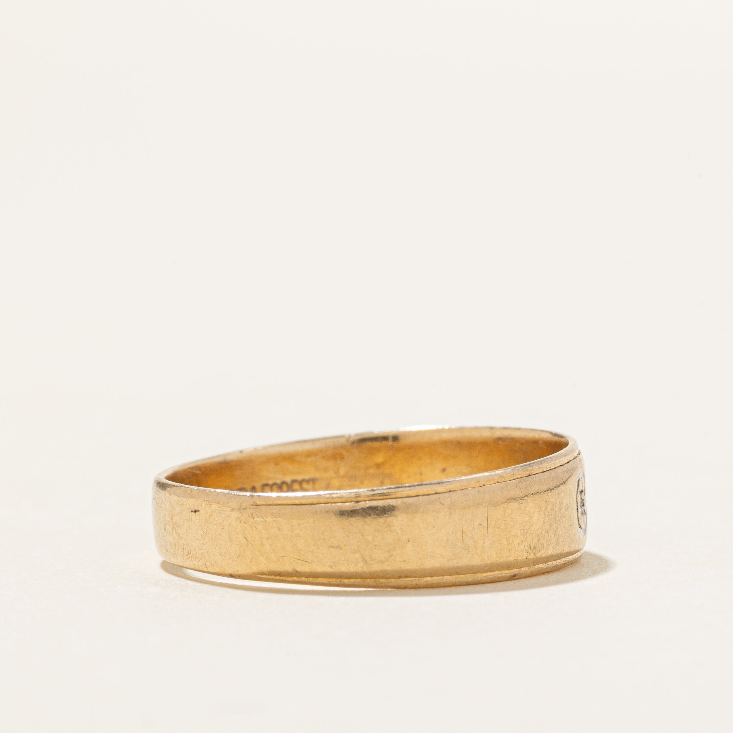 Three Stone Star Set Diamond Grooved Ring | SZ 6.25